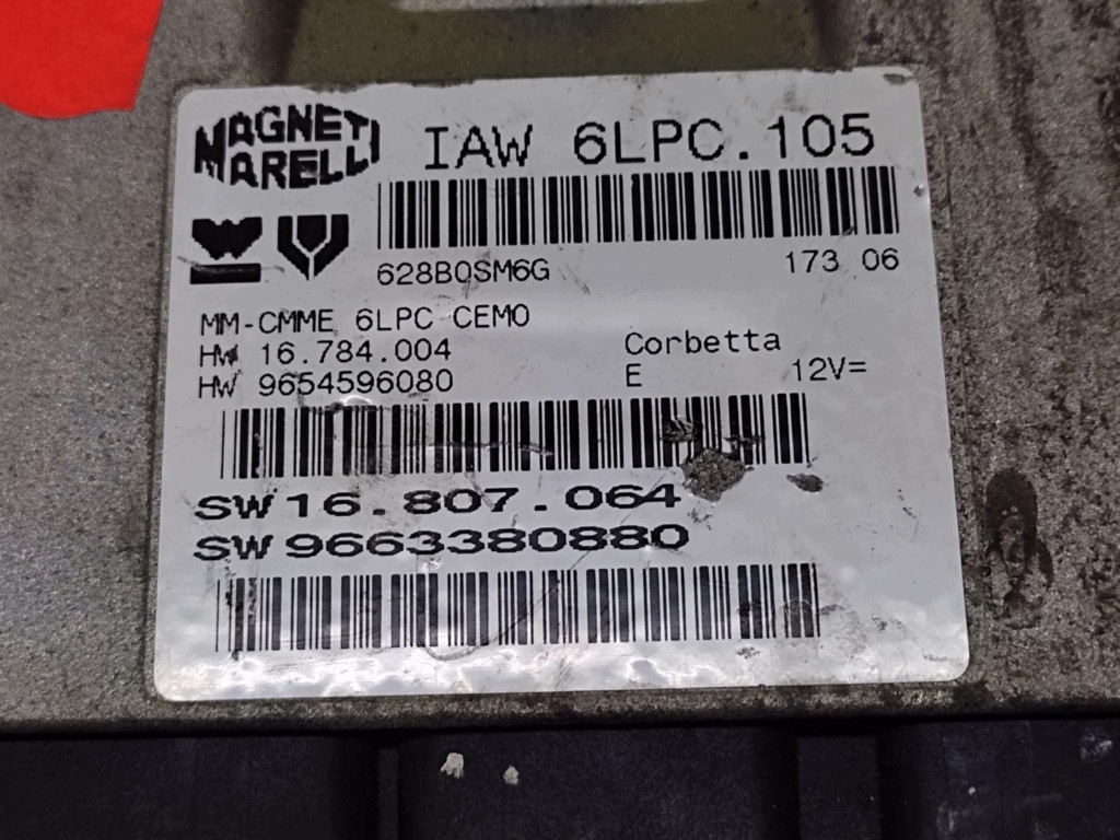 PEUGEOT 207 unité de commande électronique uce moteur 9663380880