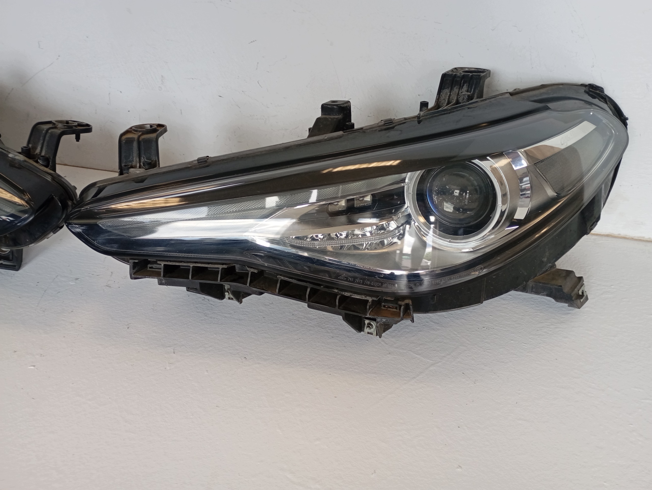 light lights BIXENON ALFA ROMEO GIULIA 50547581 50547570