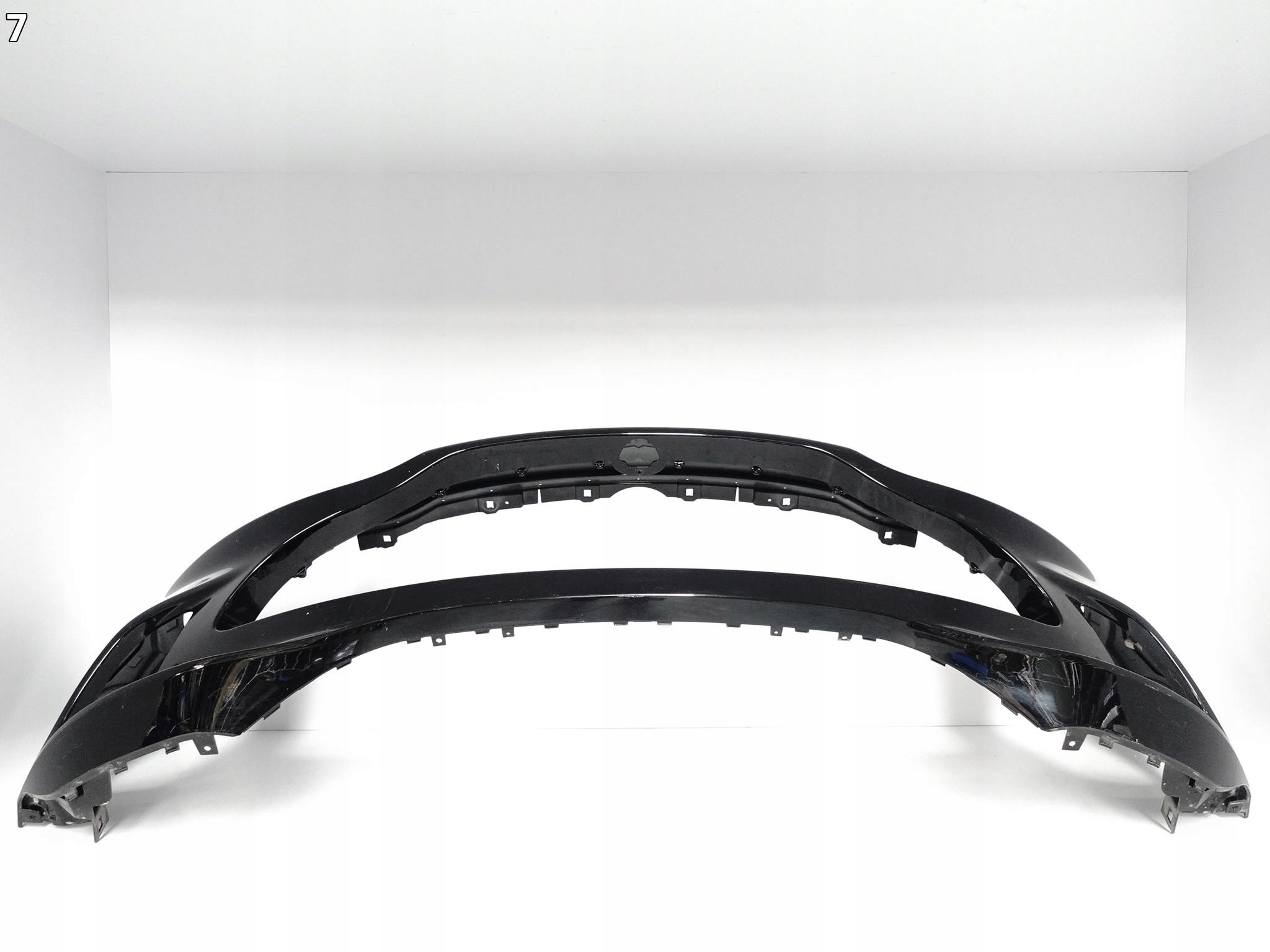 ASTON MARTIN DBX 20- bumper BUMPER front (PDC)