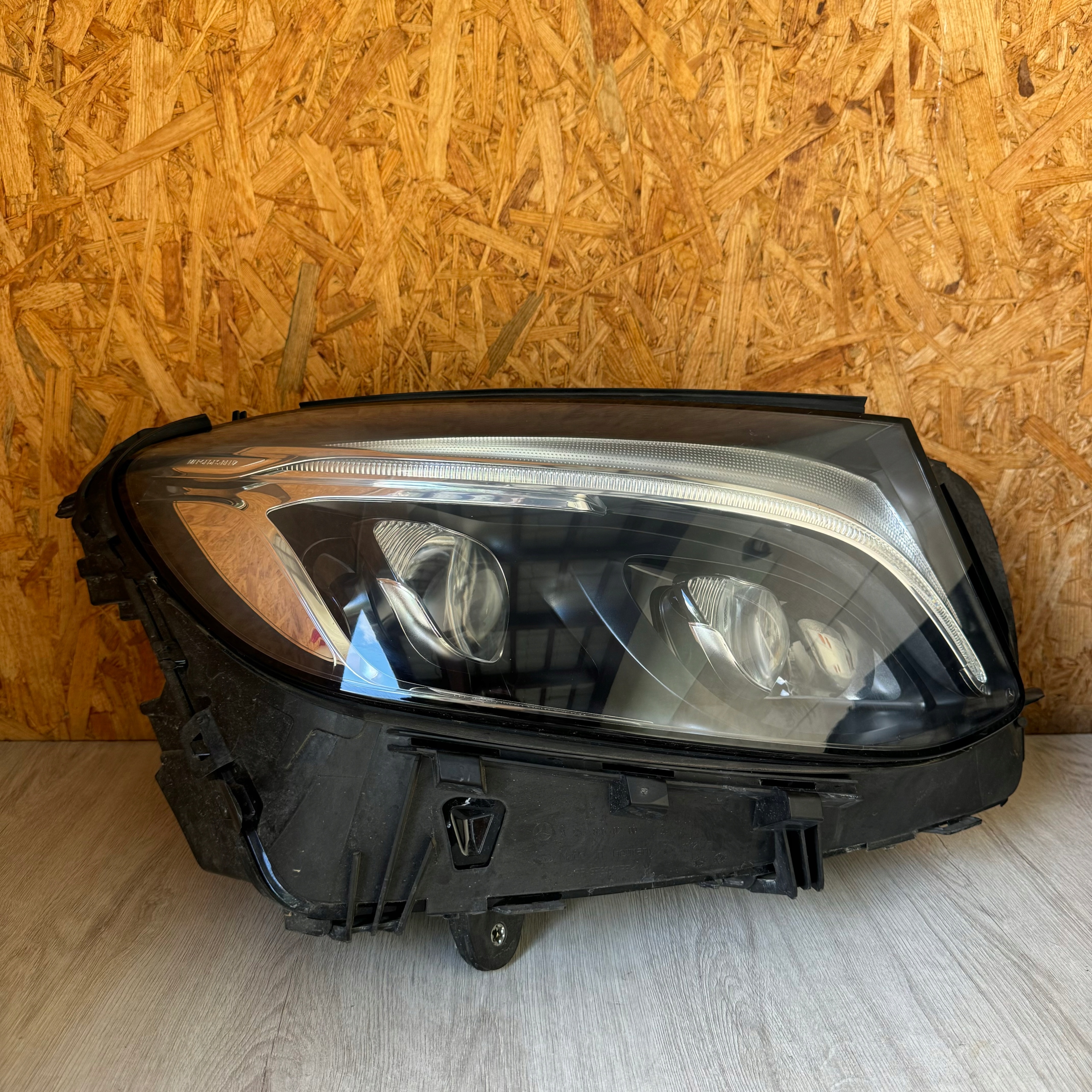 light front right complete MERCEDES GLC W253 2017R FULL LED A2539065801