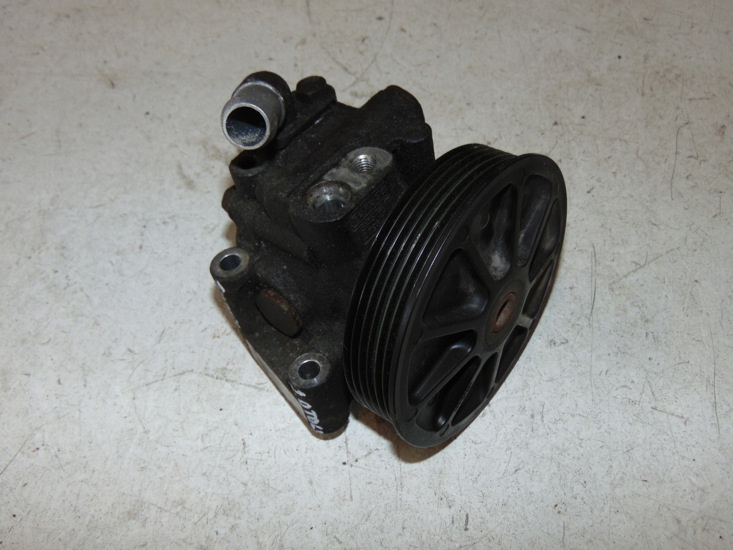 GK213A696BB - насос гідропідсилювача FORD TRANSIT CUSTOM 2.0 TDCI