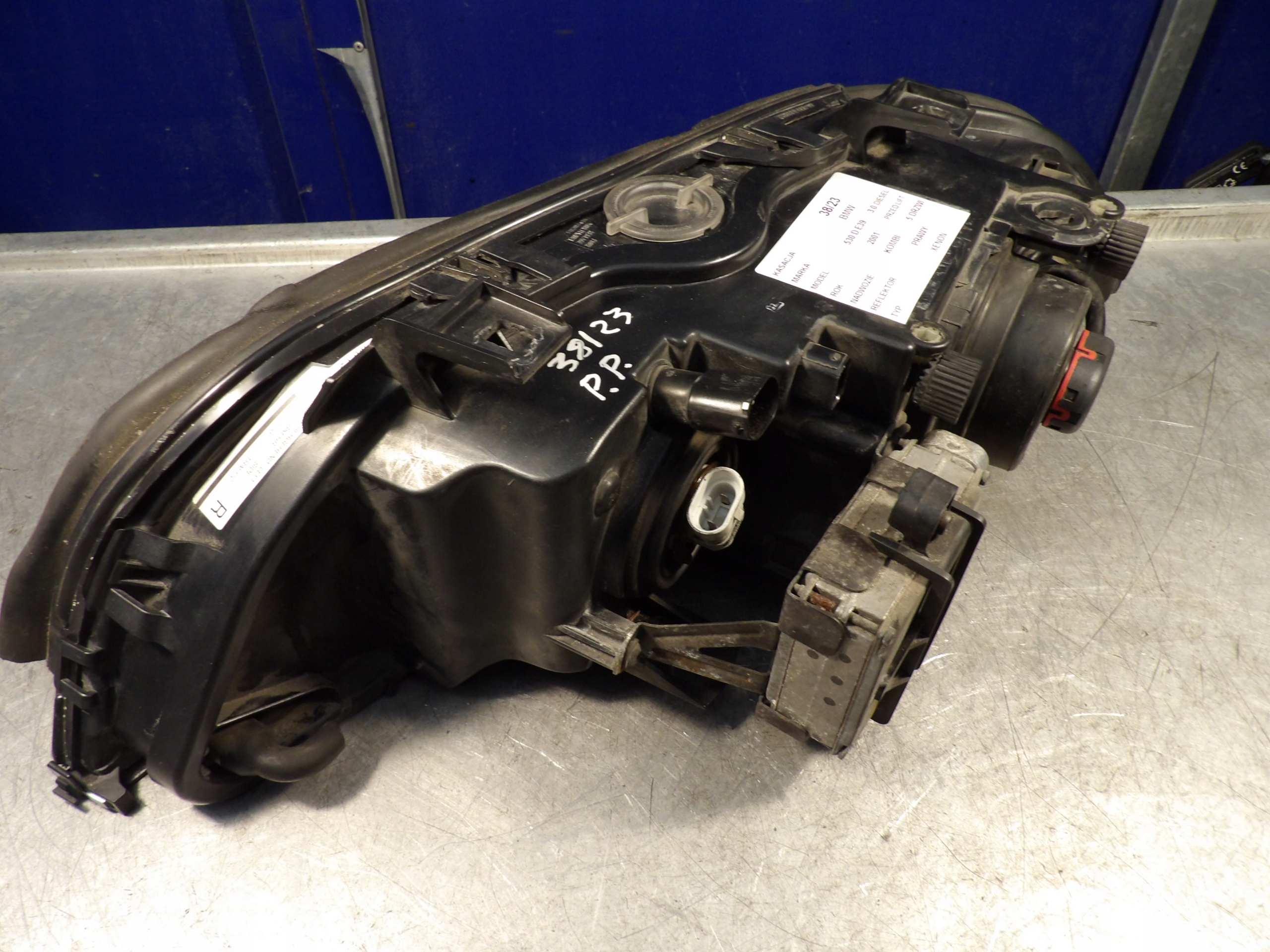 light PP BMW E39 530D xenon 8159306 154441119R3