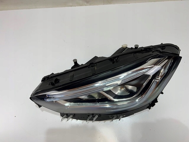 MERCEDES GLA H247 LEWA LAMPA PERFORMANCE Strona zabudowy lewa