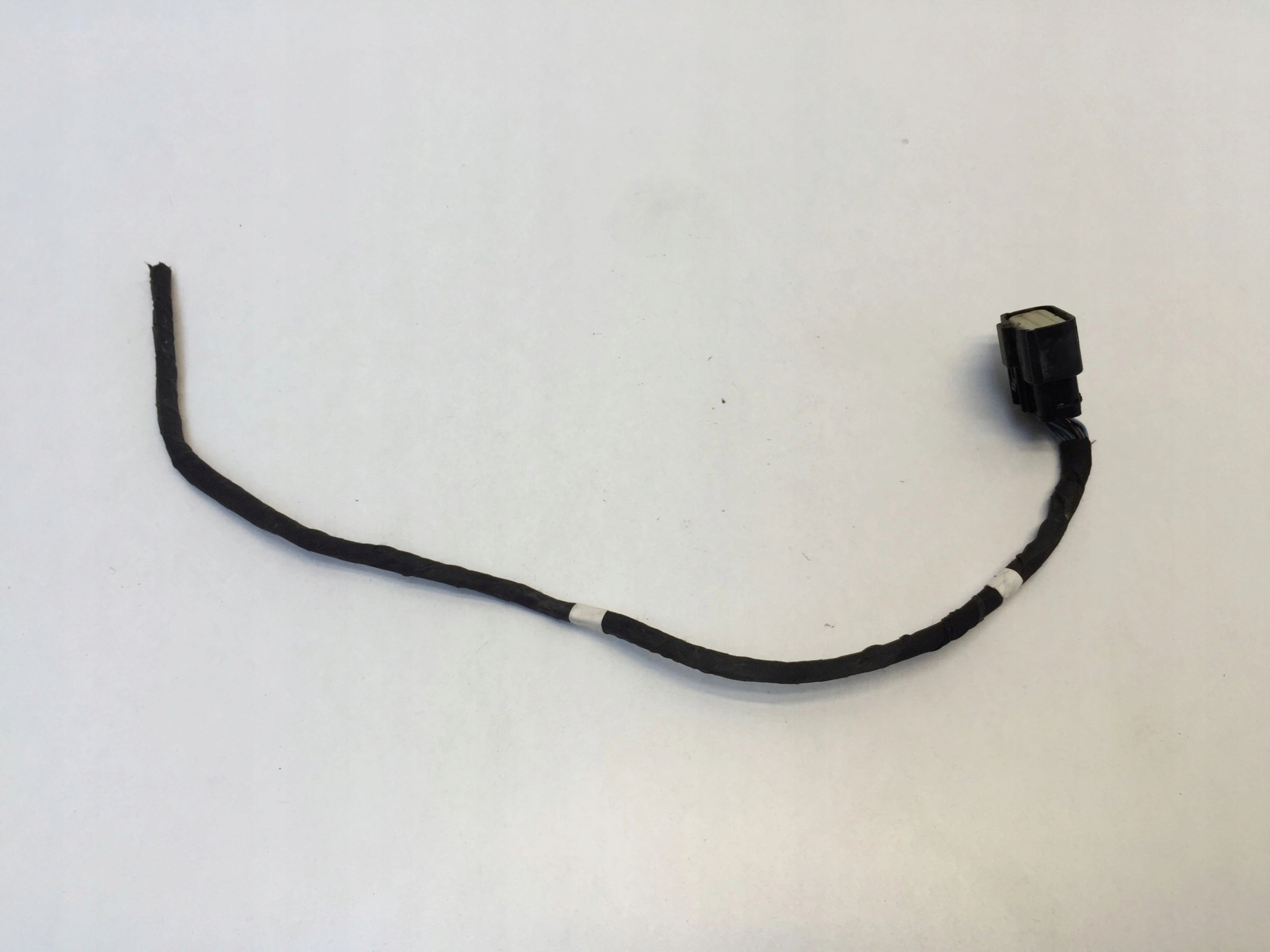 FORD PUMA MK2 20r WTYCZKA KOSTKA LAMPY PRZOD 12PIN