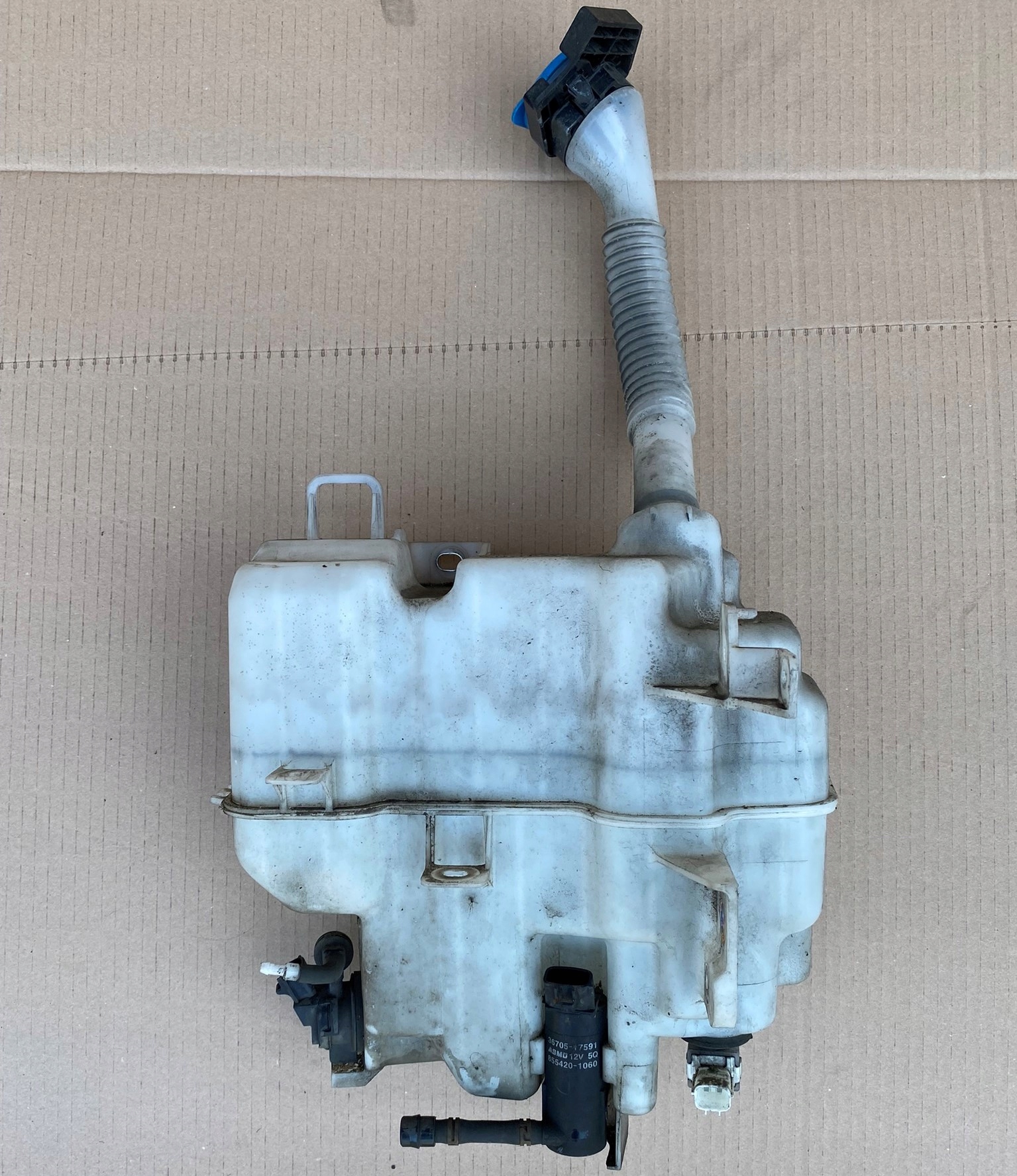 Mazda 6 GJ бак омивача комбі ксенон