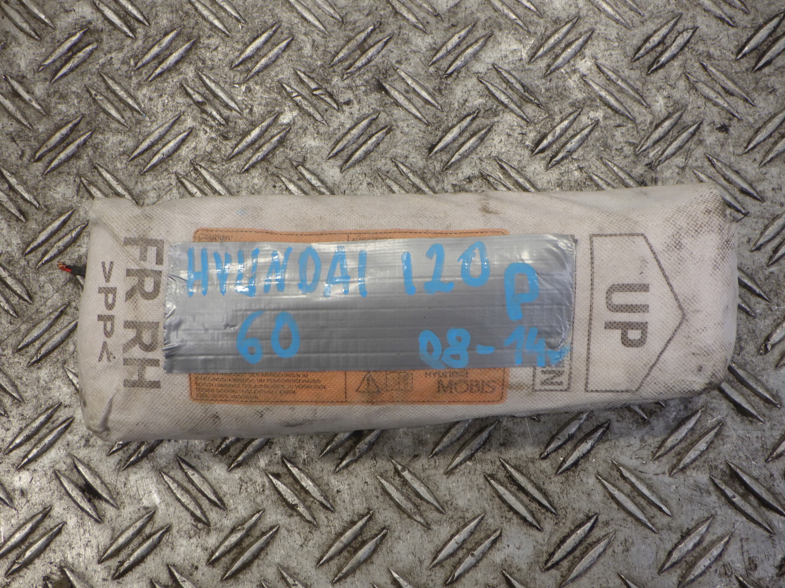 подушка кресло правая Hyundai I20