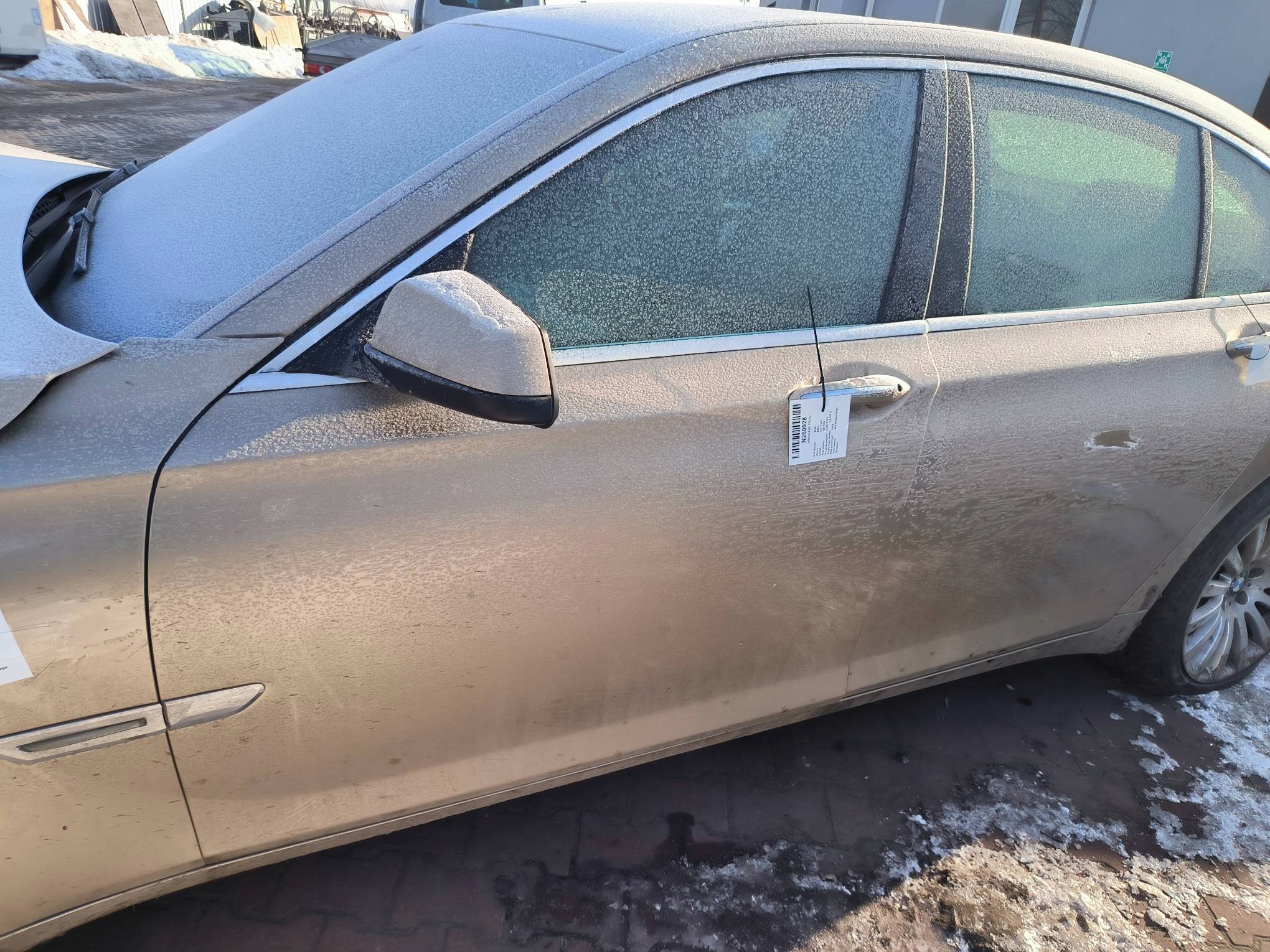 door left front A84 MILANOBEIGE METALLIC BMW F01