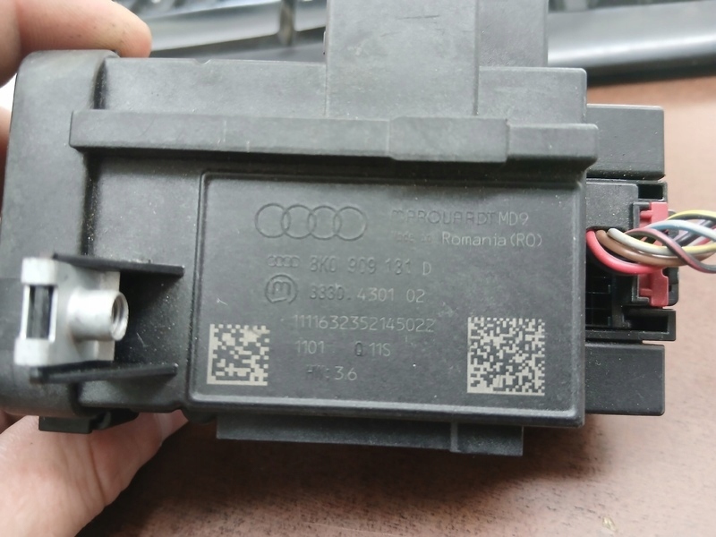 AUDI A4 A5 8T LIFT ignition player 8K0909181 16R ORGINAL