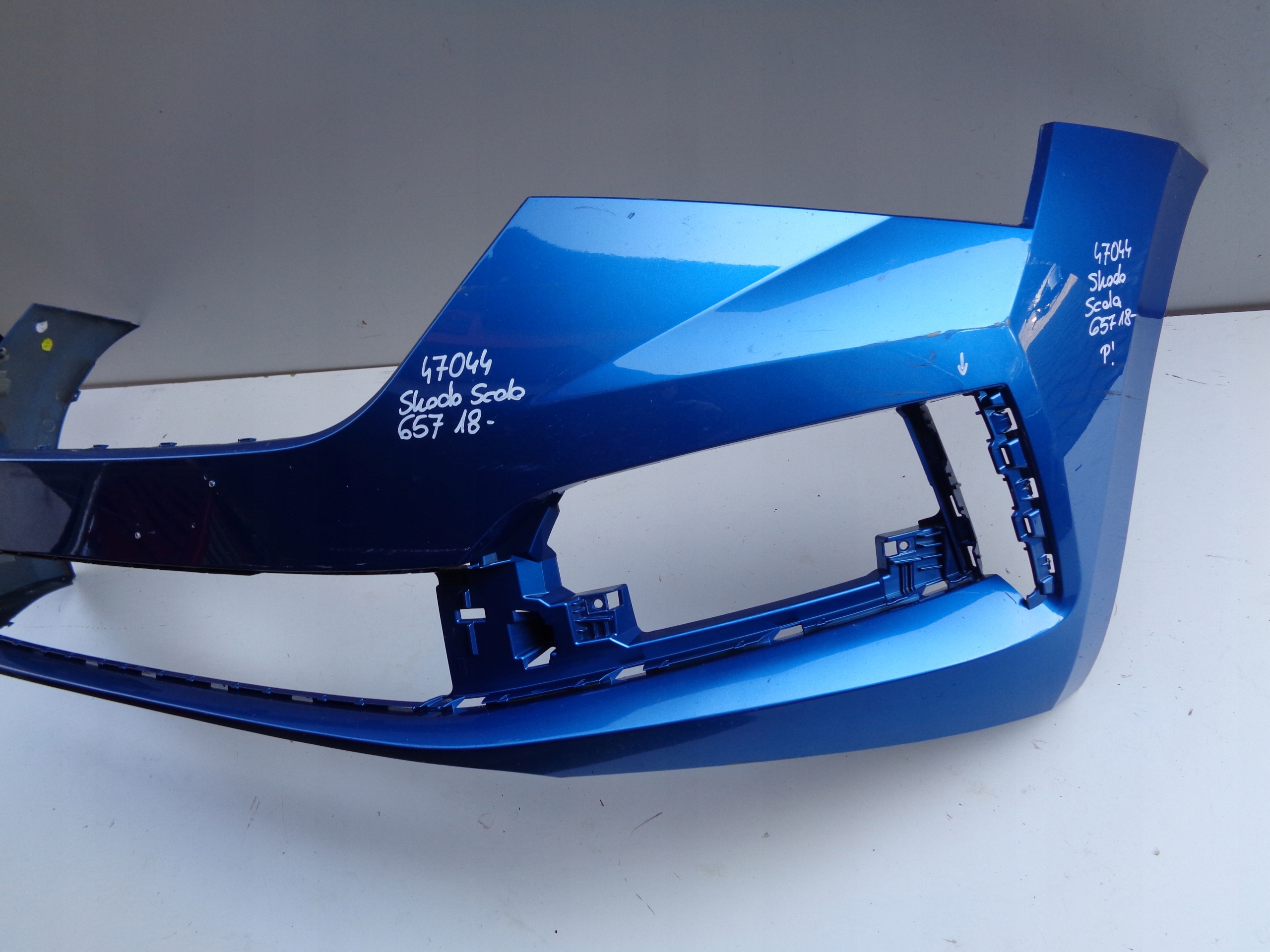 Pare chocs avant SKODA SCALA 657 18- NR 47044