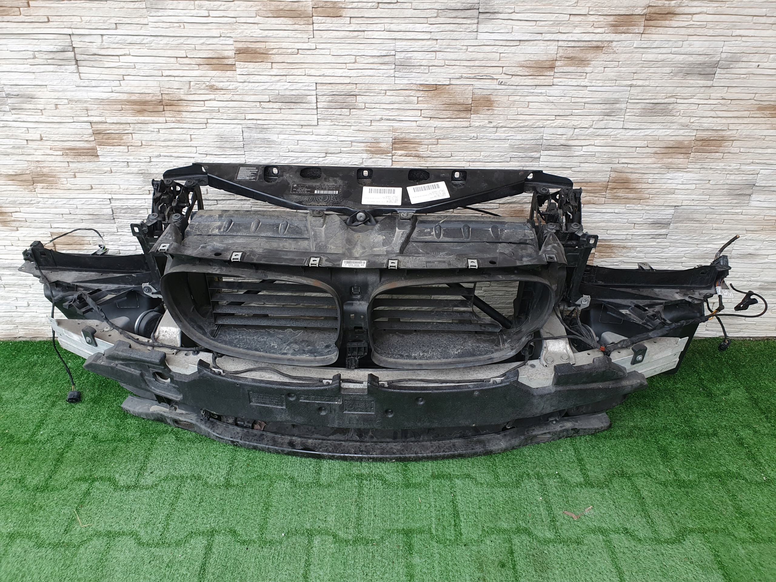 PAS PRZEDNI BMW 7 F01 F02 USA