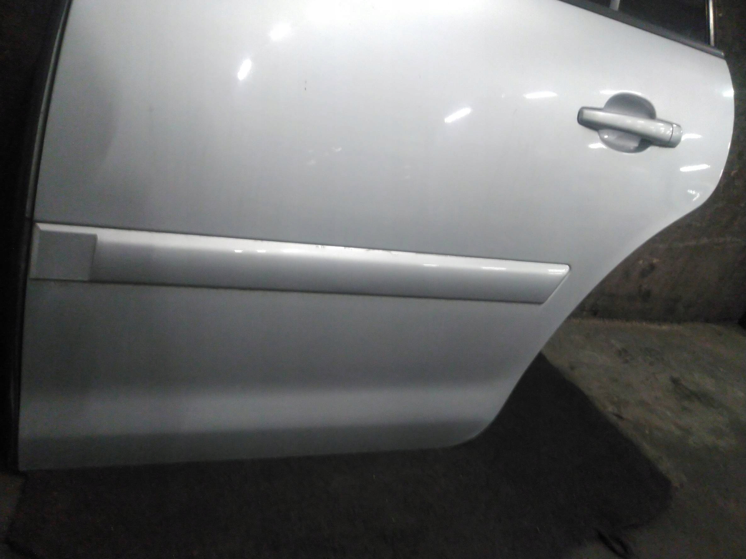 door complete left rear part CITROEN C4 PICASSO and EZRC