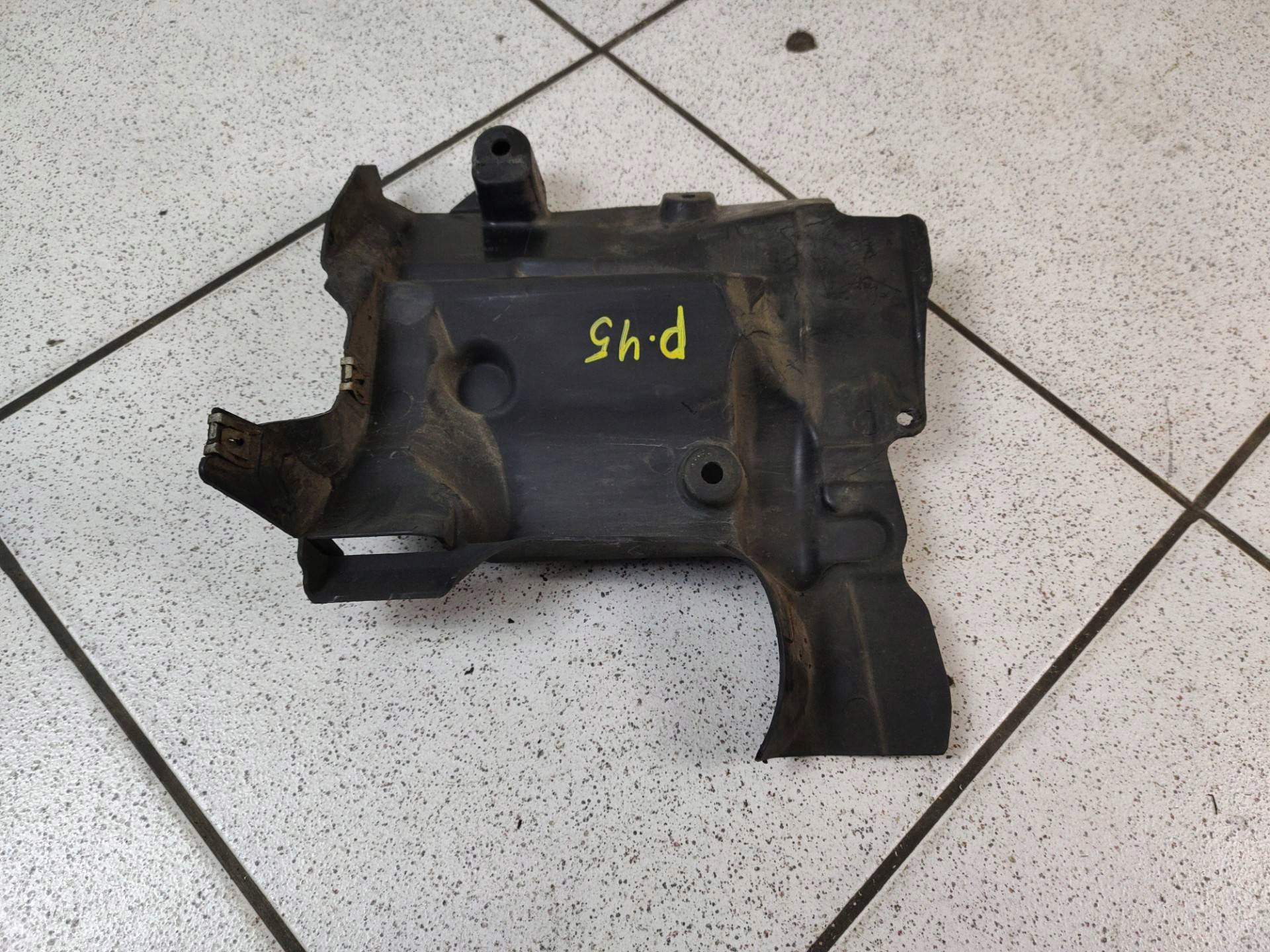 cover below engine BMW 5 F10 2016 74850610