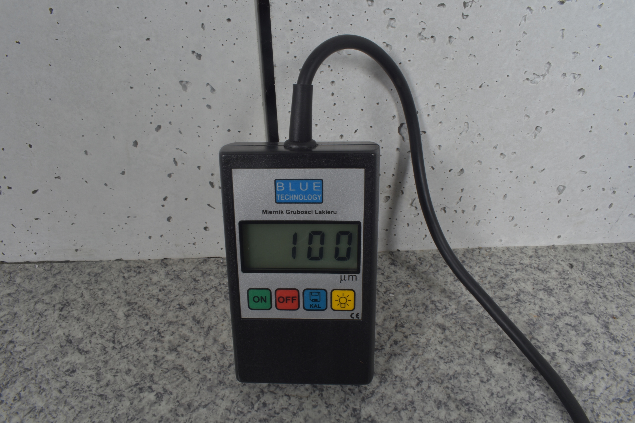 BŁOTNIK PRAWY PRZÓD BMW 5 G30 G31 KOLOR 416 CARBON Strona zabudowy przód - prawa