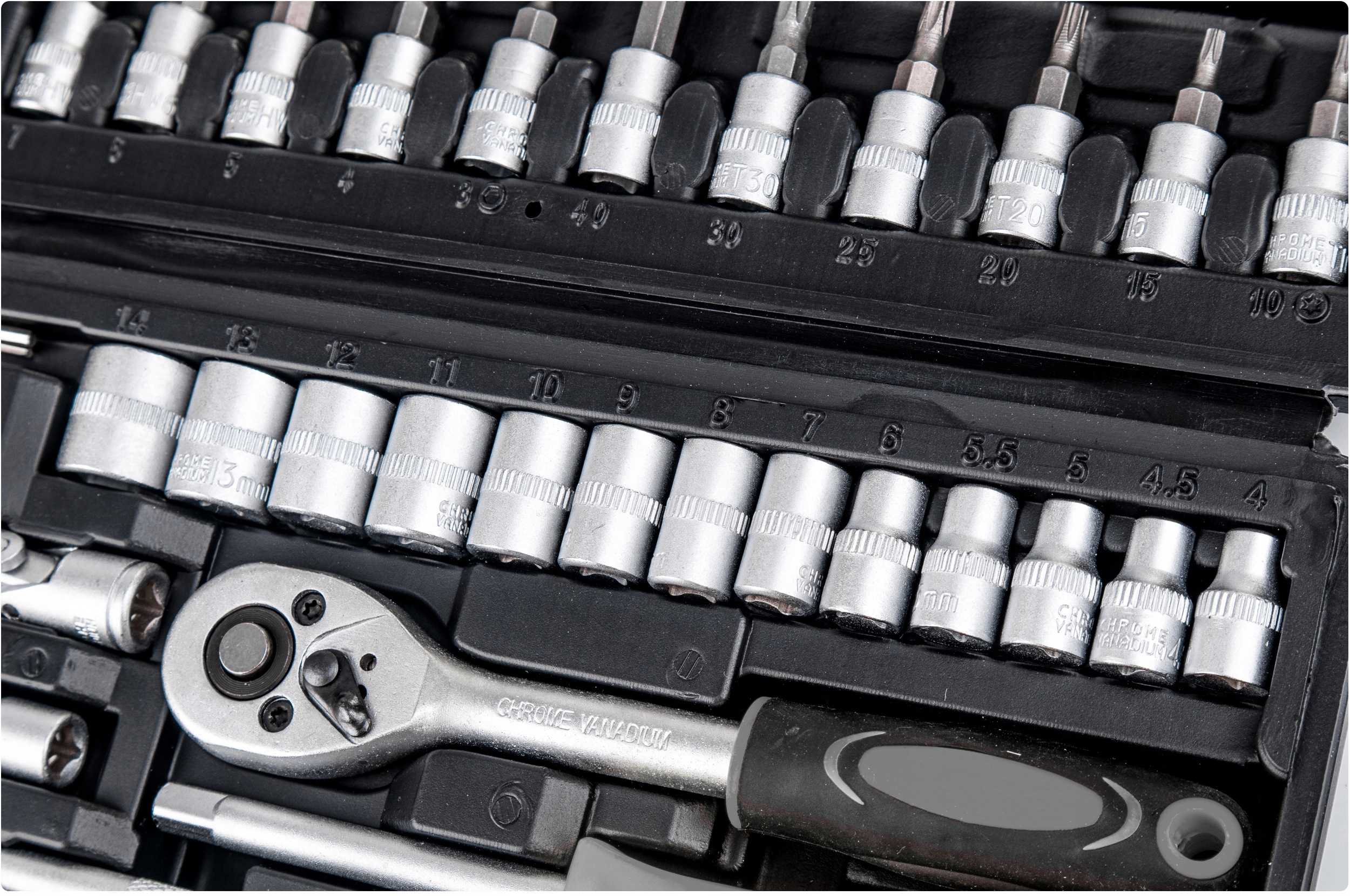 NASADKI ZESTAW KLUCZY NASADOWYCH BITY GRZECHOTKA Marka WMC Tools