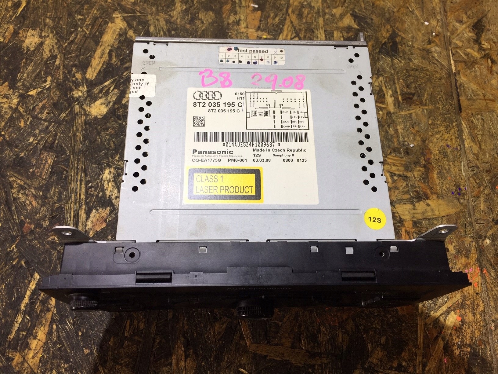 AUDI A4 B8 A5 8T RADIO SYMPHONY 8T2035195C