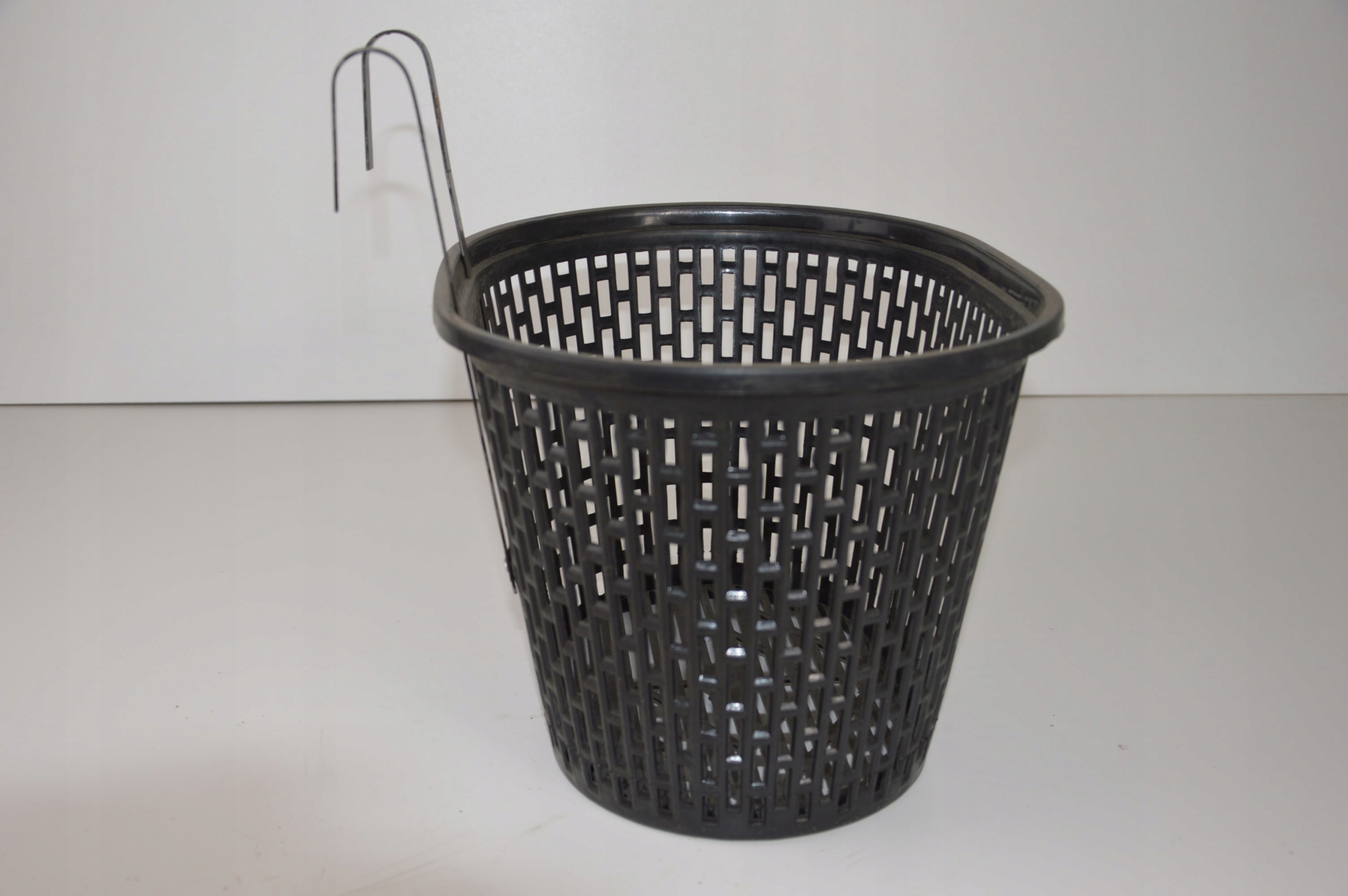 KOSZYK NA ROWER PLASTIKOWY NA KIEROWNICĘ SOLIDNY Kod producenta 2822950000