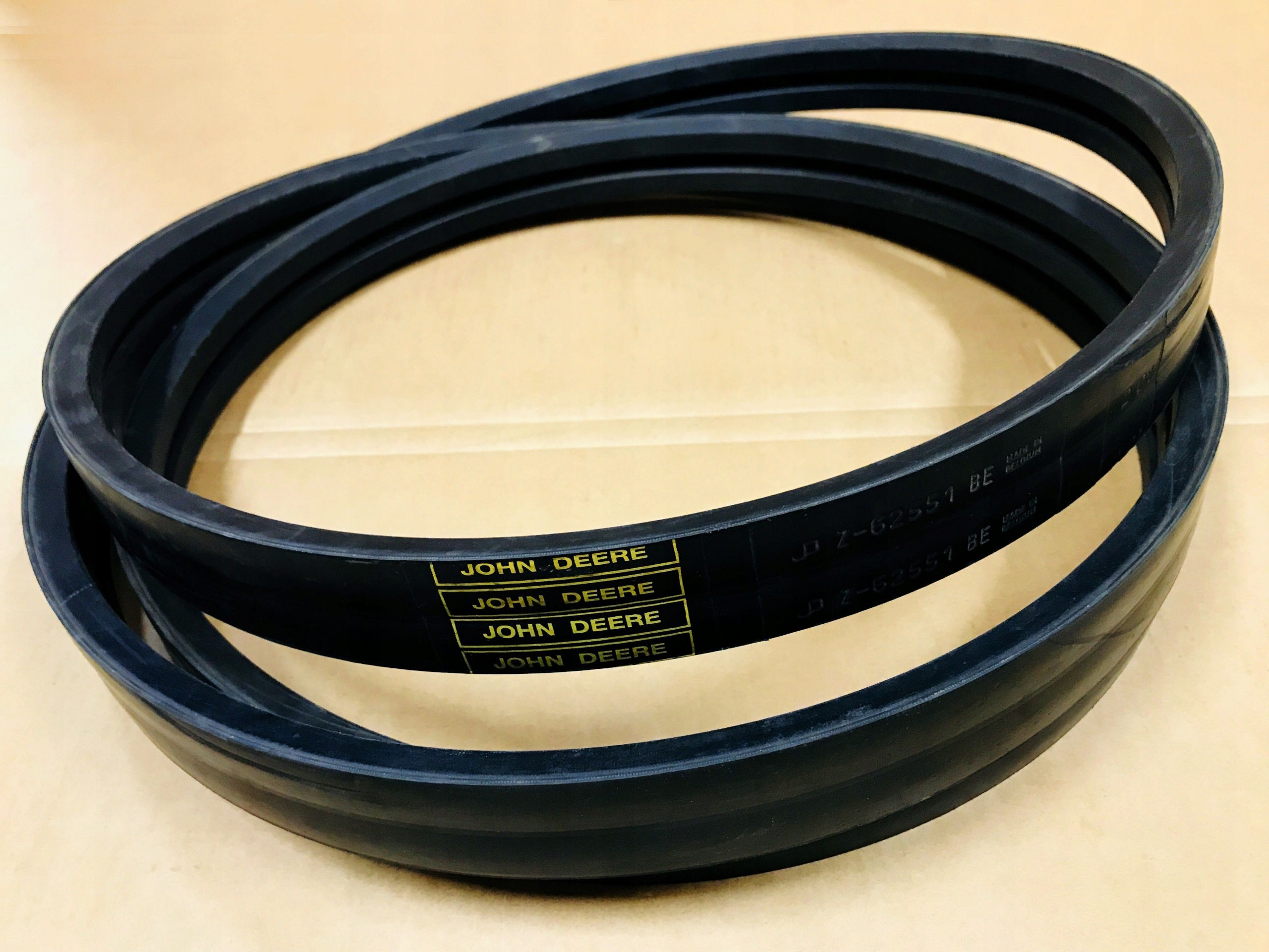 PAS KLINOWY PODAJNIKA JOHN DEERE ORYGINAL Z62551 Part number Z62551