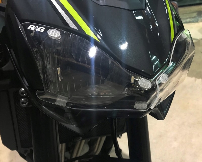 OSŁONA REFLEKTORA R&G KAWASAKI Z900 17-19