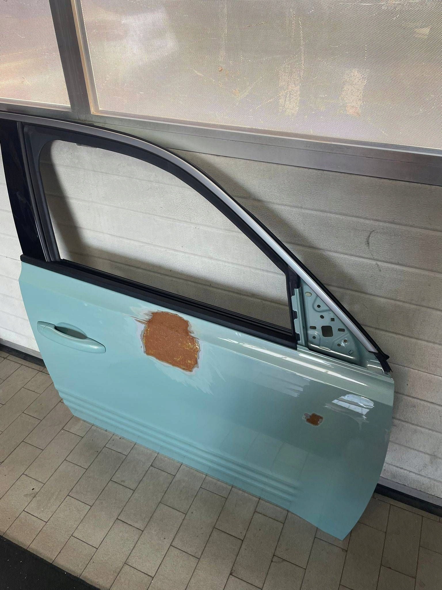 door front front side right Renault 4 BIYYY