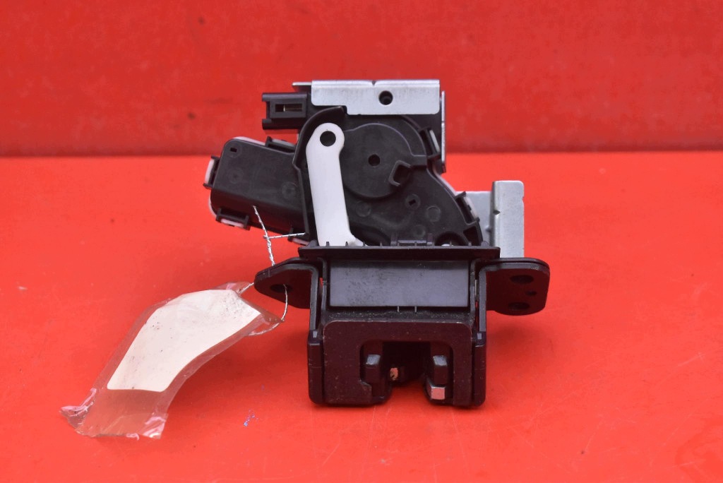 lock bonnet rear part boot C6728 MAZDA 2 II DE 5D HB 07-10