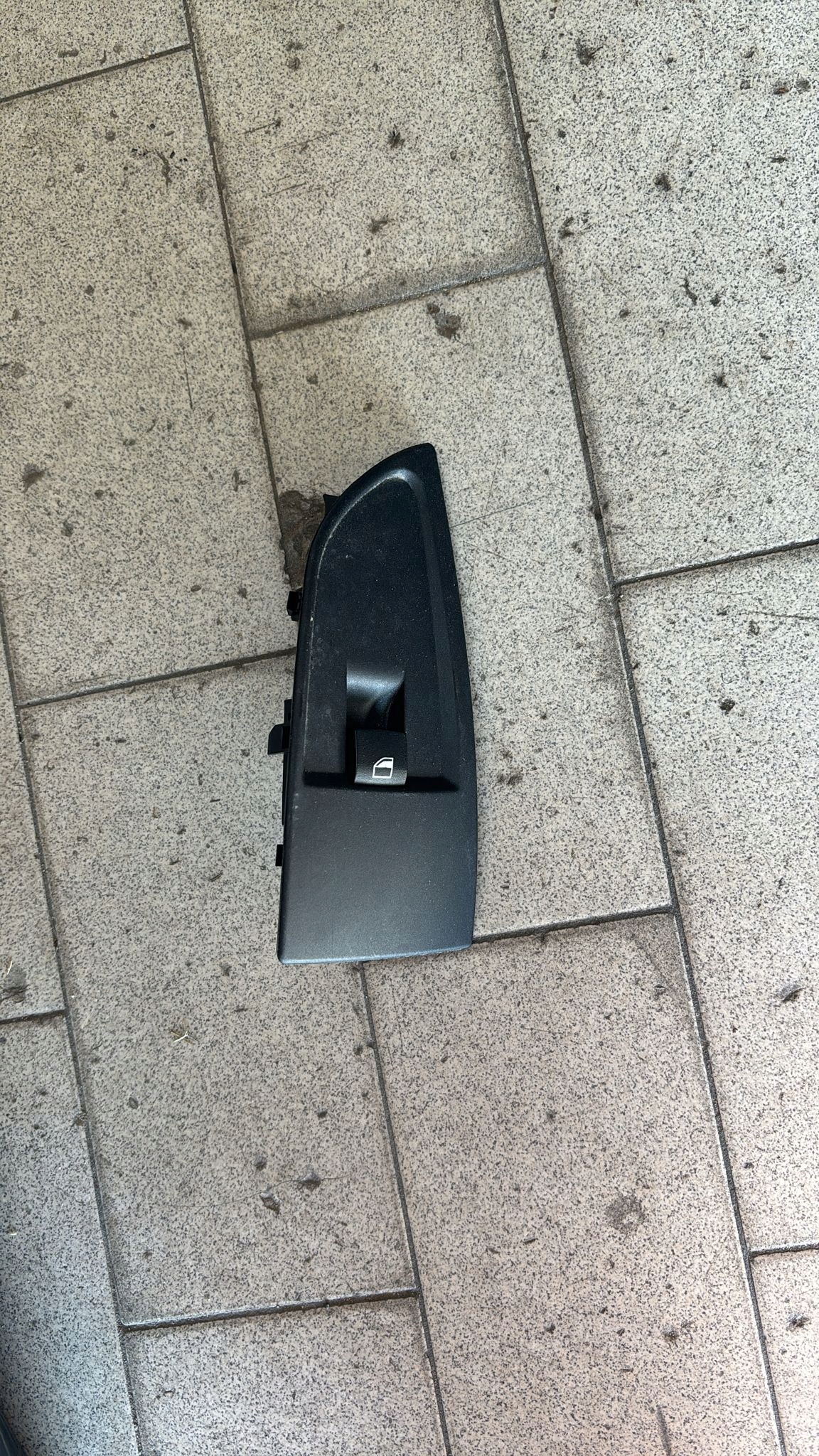 PANEL Fensterschalter BMW I3 9208107-02
