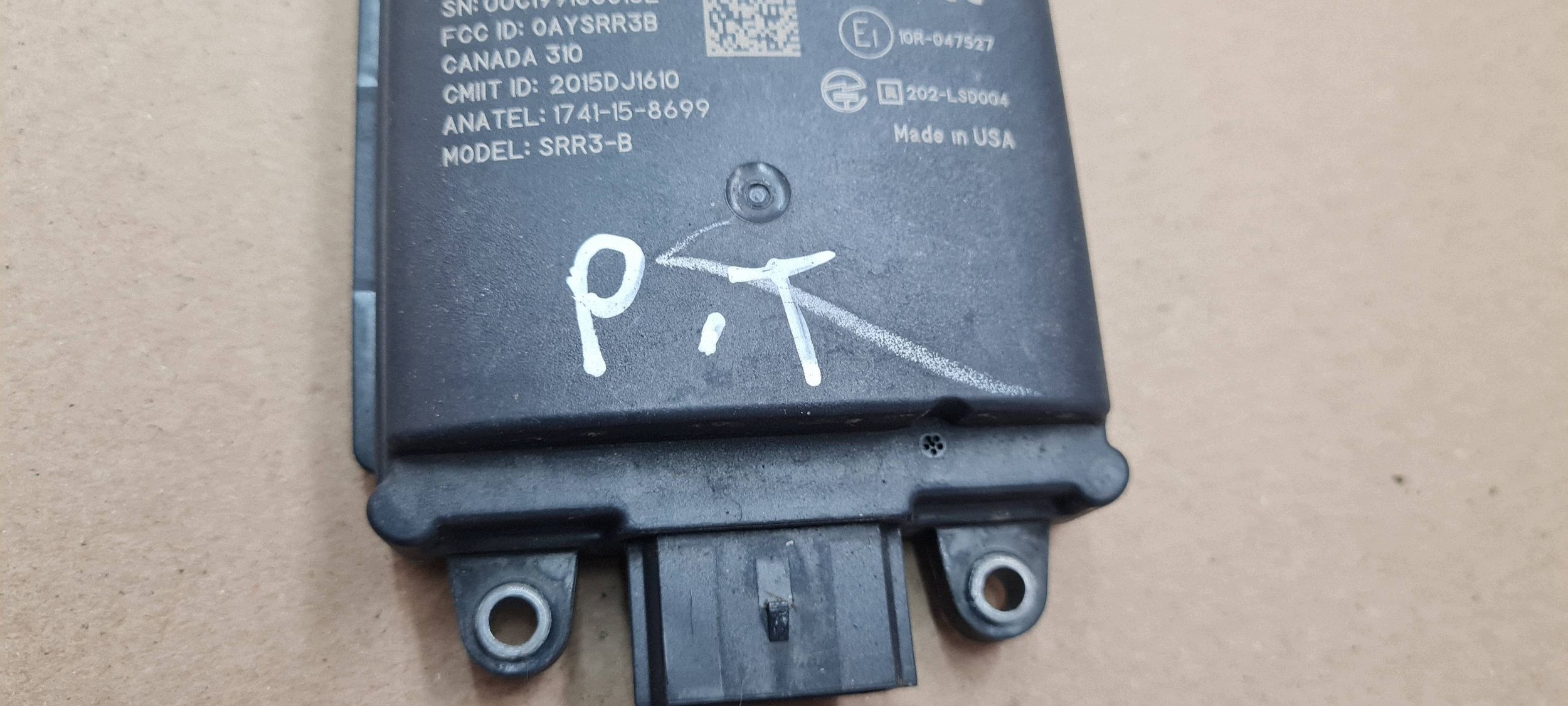 Ford Edge II 2020 module sensor MARTWEGO POLA rear part FORD JR3T14D453CC