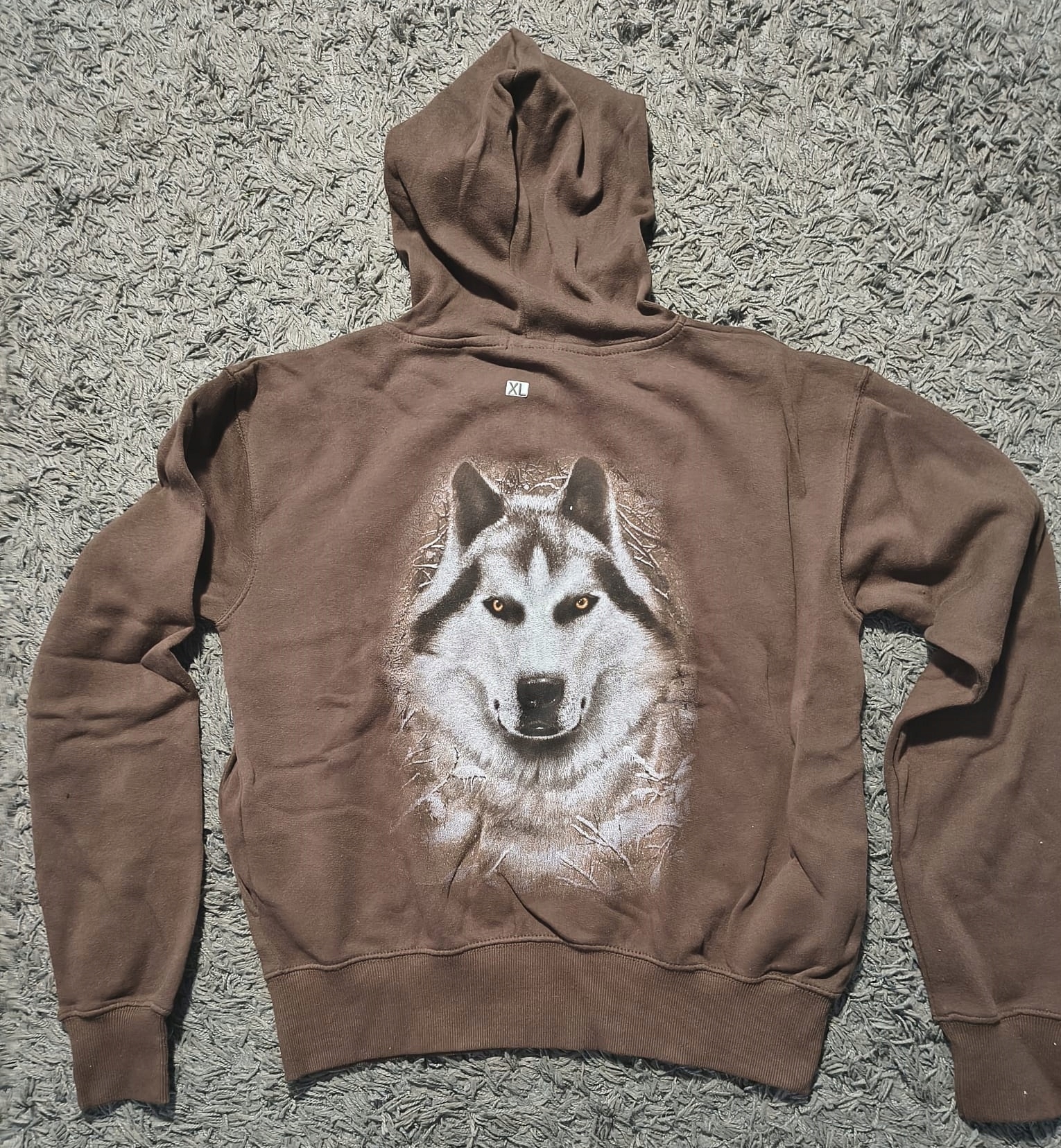 Wilk Wolf Mikina od firmy Spiral vel XL Chocolate