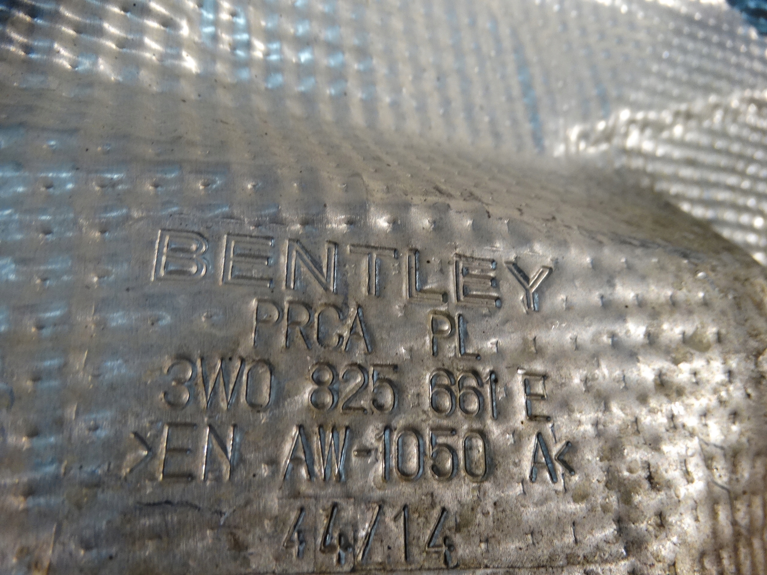 IDEALNA Blende Abdeckung TERMICZNA BENTLEY GT GTC 1