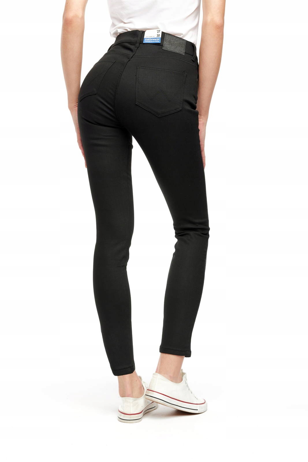 Dámské úzké nohavice kalhoty Wrangler High Skinny Future Black W27H4230N 27/30