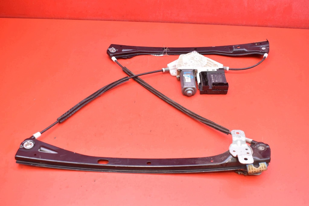window regulator left front EU 1K0959793C VW GOLF 5 V 5D HB 03-09
