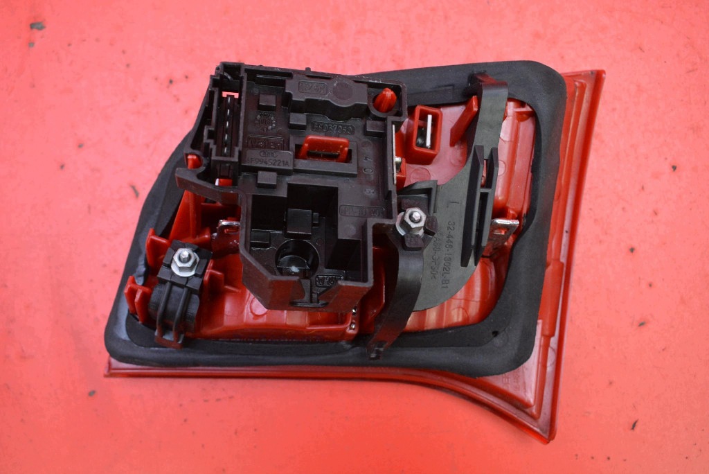 light left rear part rear 446-1302L-UQ AUDI A6 C6 KOMBI 04-08