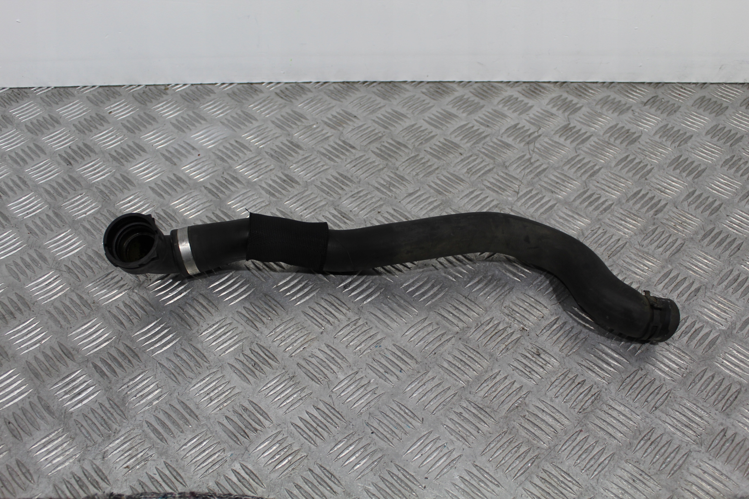 crijevo prijenos vode AUDI A3 8P0 LIFT 1K0122101GG