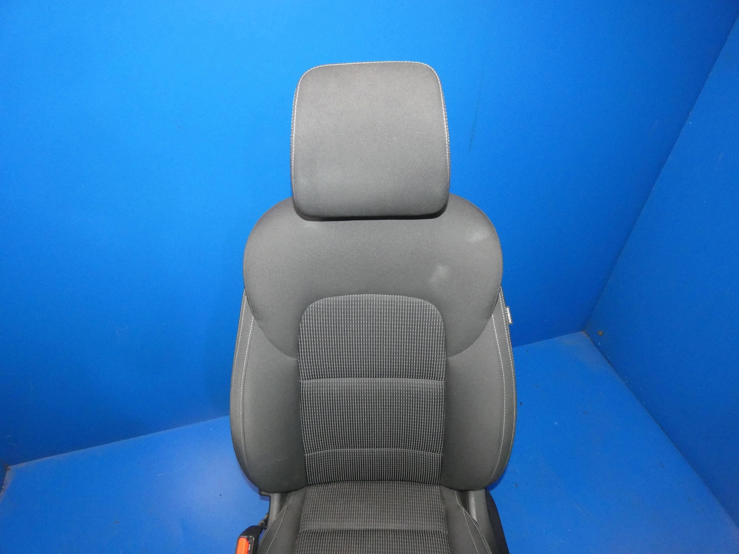KIA SPORTAGE IV 2016- seat driver´s left front front