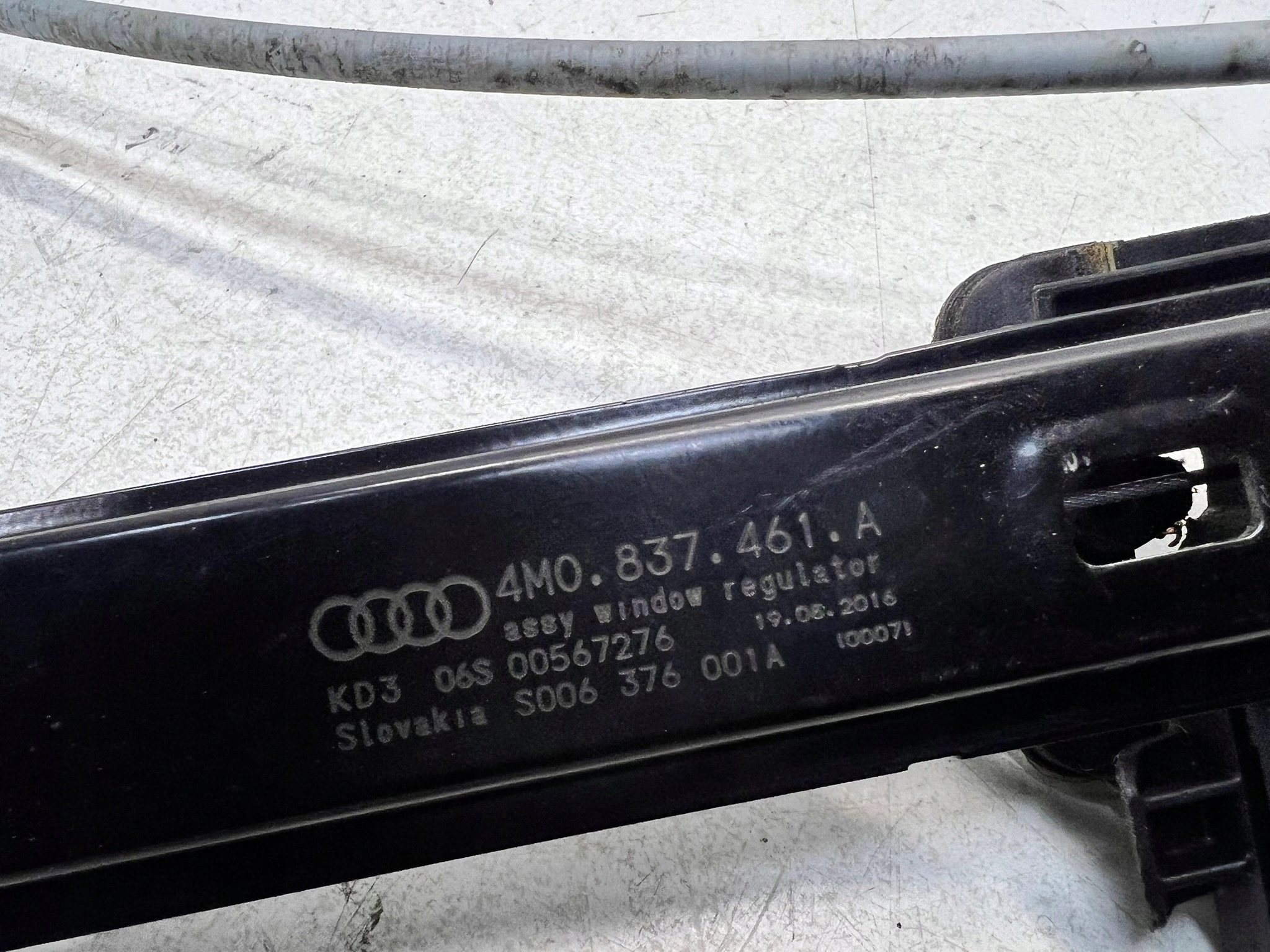 mechanism lifting windows left front AUDI 4M0837461A