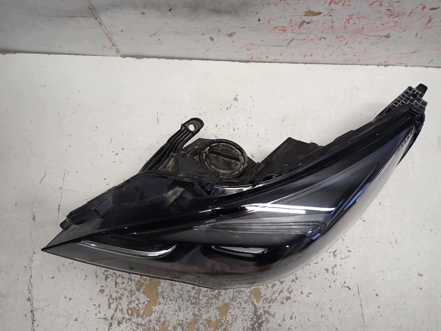 light front front left OPEL ASTRA V K LIFT 2019- FULL LED 39195688