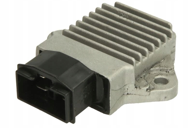 Regulator napięcia Inparts IP000216