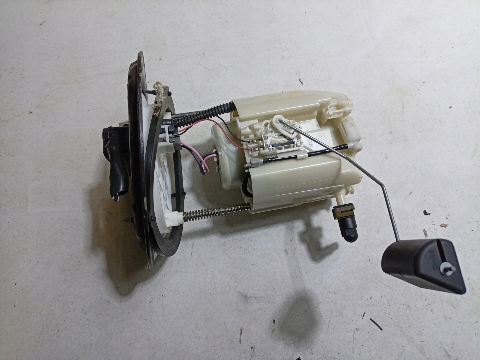 feed pump Mazda CX-9 2nd facelift (2012 - 2016)