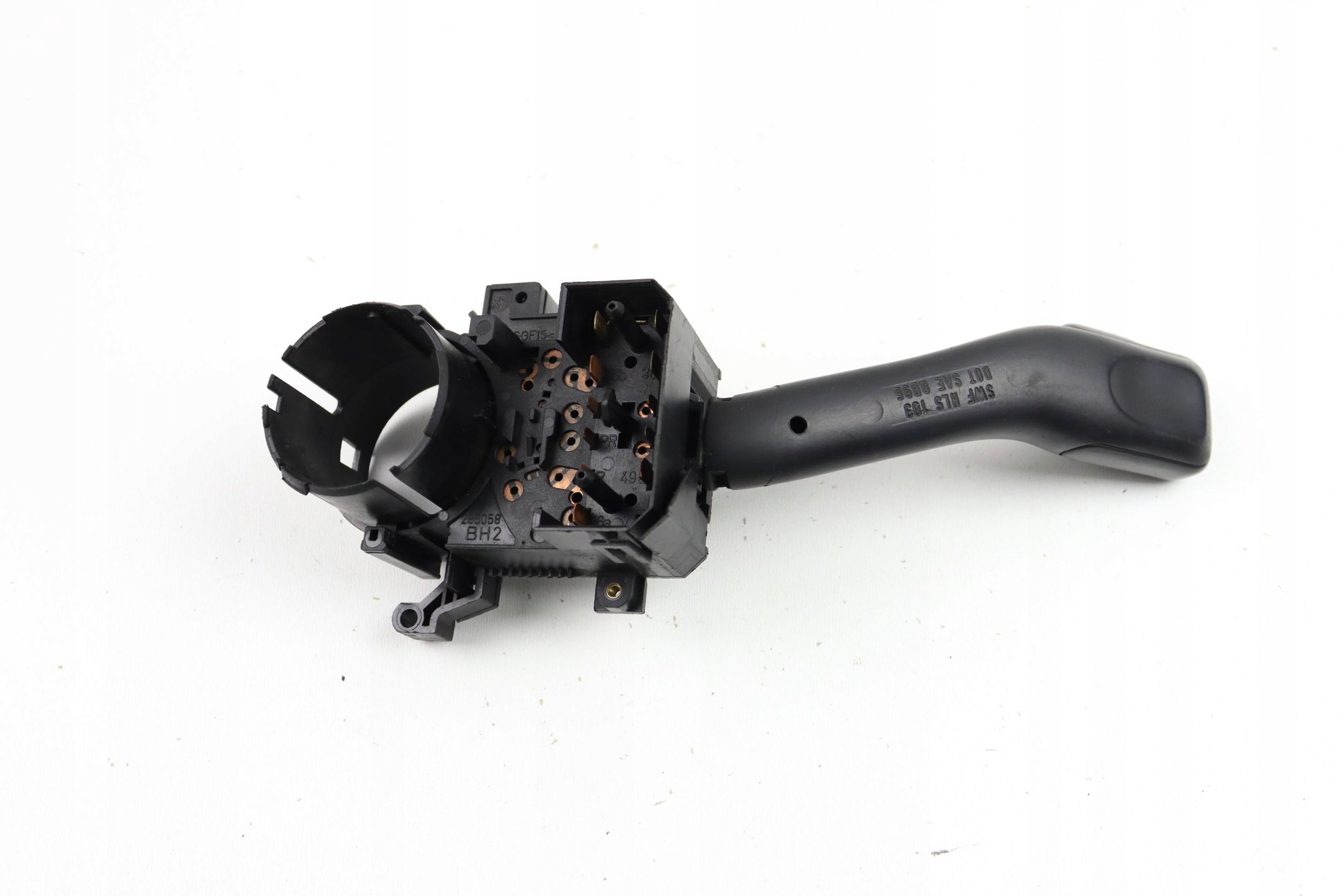 VW PASSAT B5 GOLF IV BORA switch of indicators MANETKA 8L0953513
