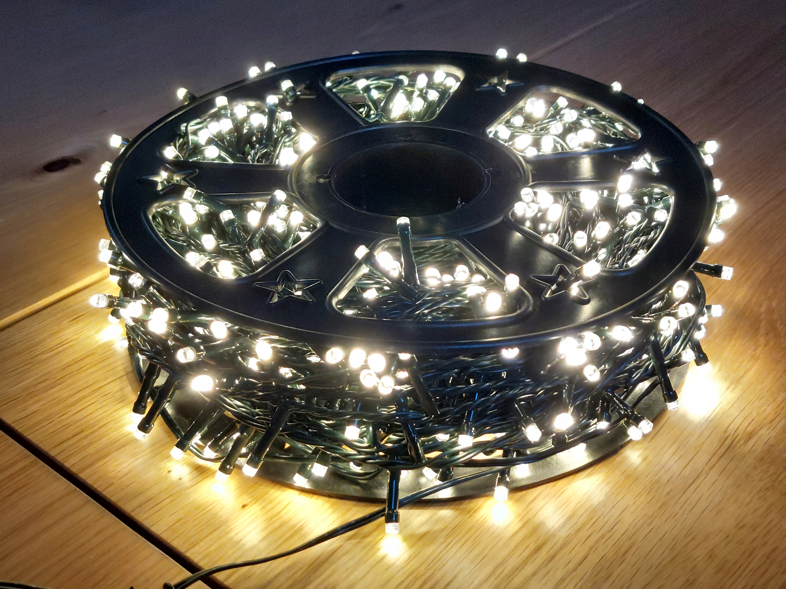 LAMPKI CHOINKOWE 1000 LED ATEST 51,5M BIAŁE CIEPŁY BIAŁY PROGRAMY CHOINKA Kod producenta LAMPKI 1000 LED CIEPŁE BIAŁE PROGRAMATOR