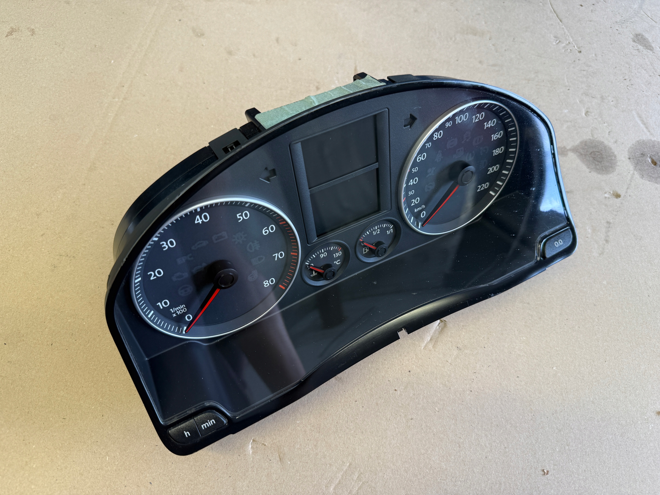 VW GOLF V plus 1.4 16V dials dials 1K0920861K