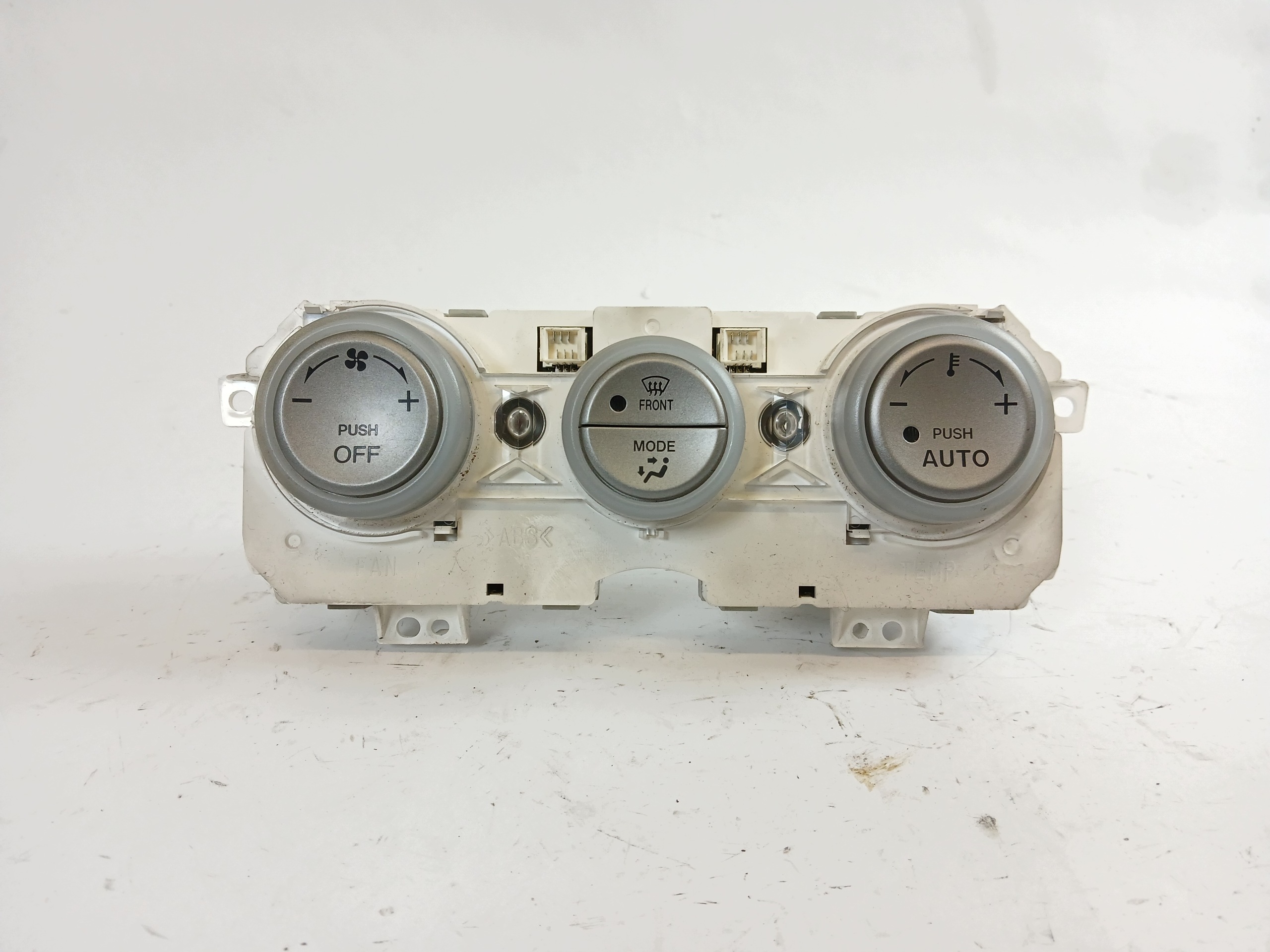 MAZDA 6 GG commande de climatisation alimentation d'air