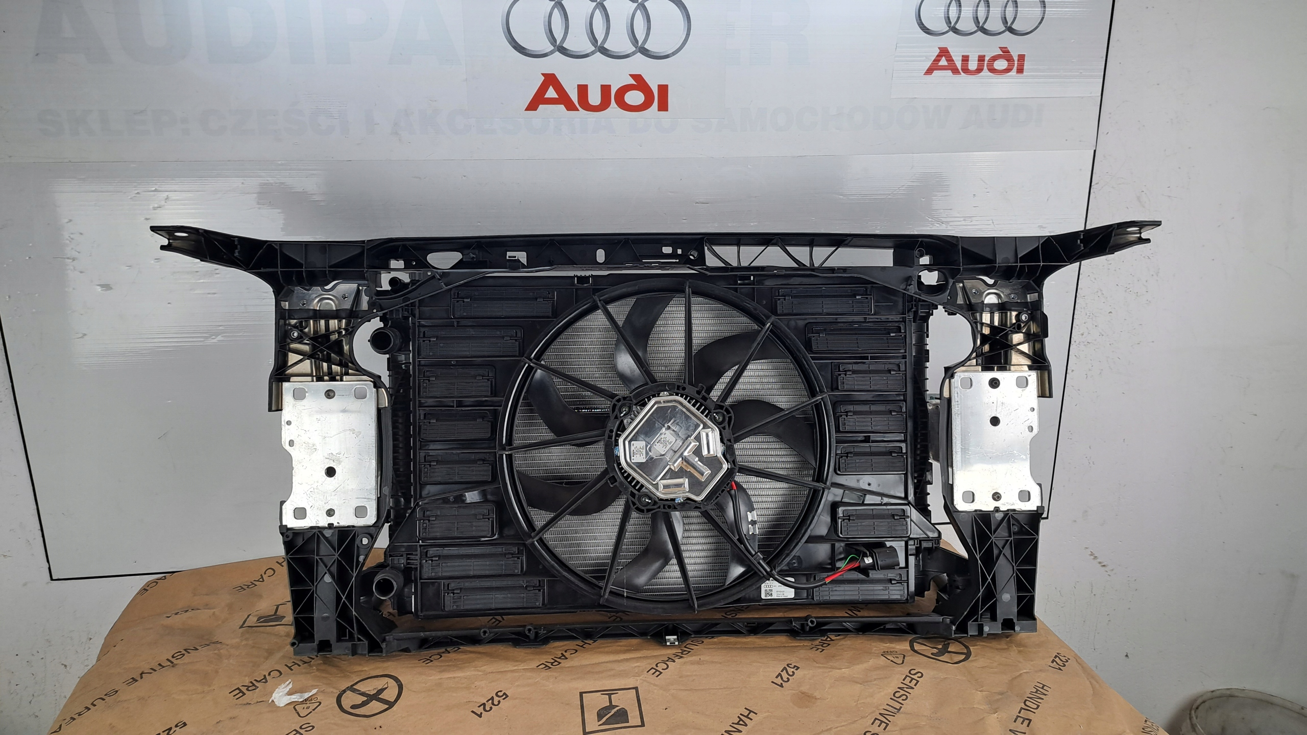 WZMOCNIENIE PAS AUDI A4 B9 8W 8W0 2020-2023 LIFT PO LIFCIE 2.0 TDI Producent części Audi OE