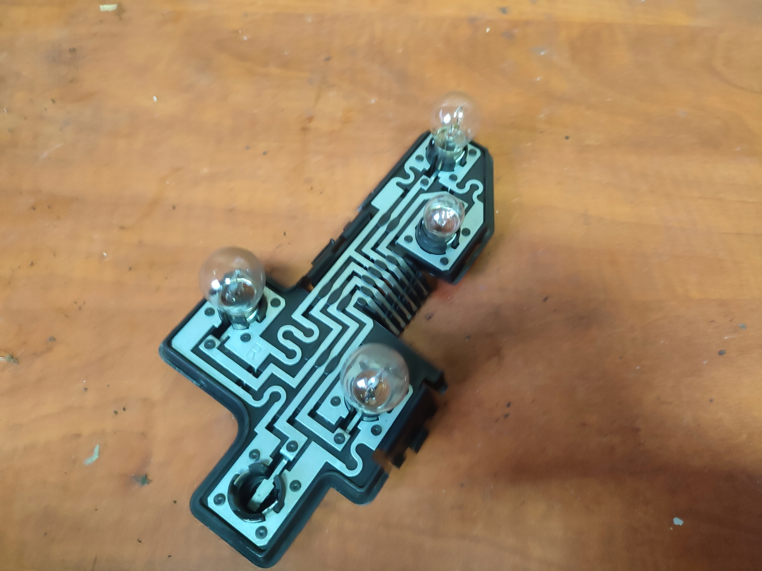 light housing right rear part opel corsa b 5017