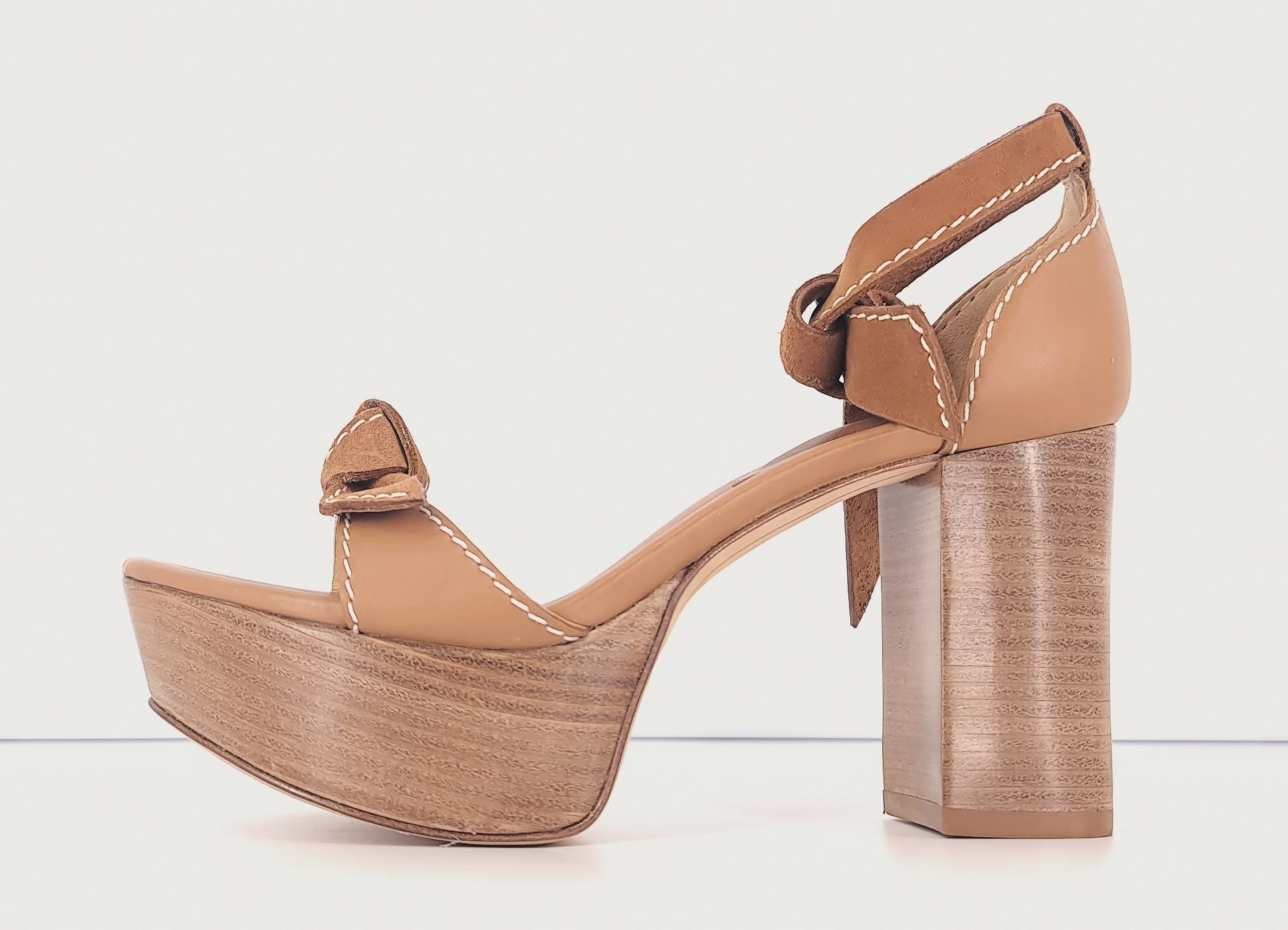Sandály Alexandre Birman 36,5, zavazovací platforma