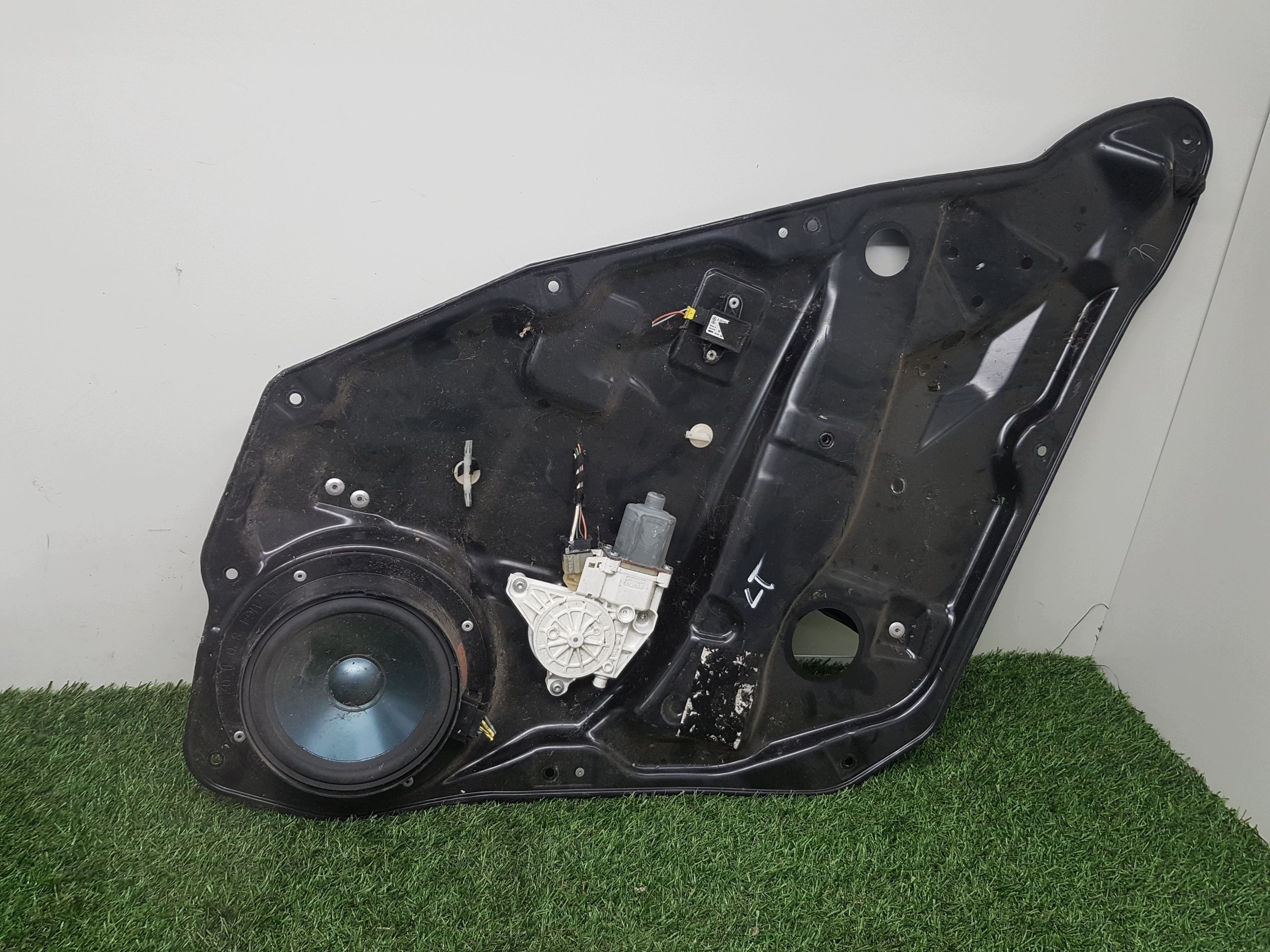 ELE mechanism windows left rear MERCEDES-BENZ R class W251 A2518200108