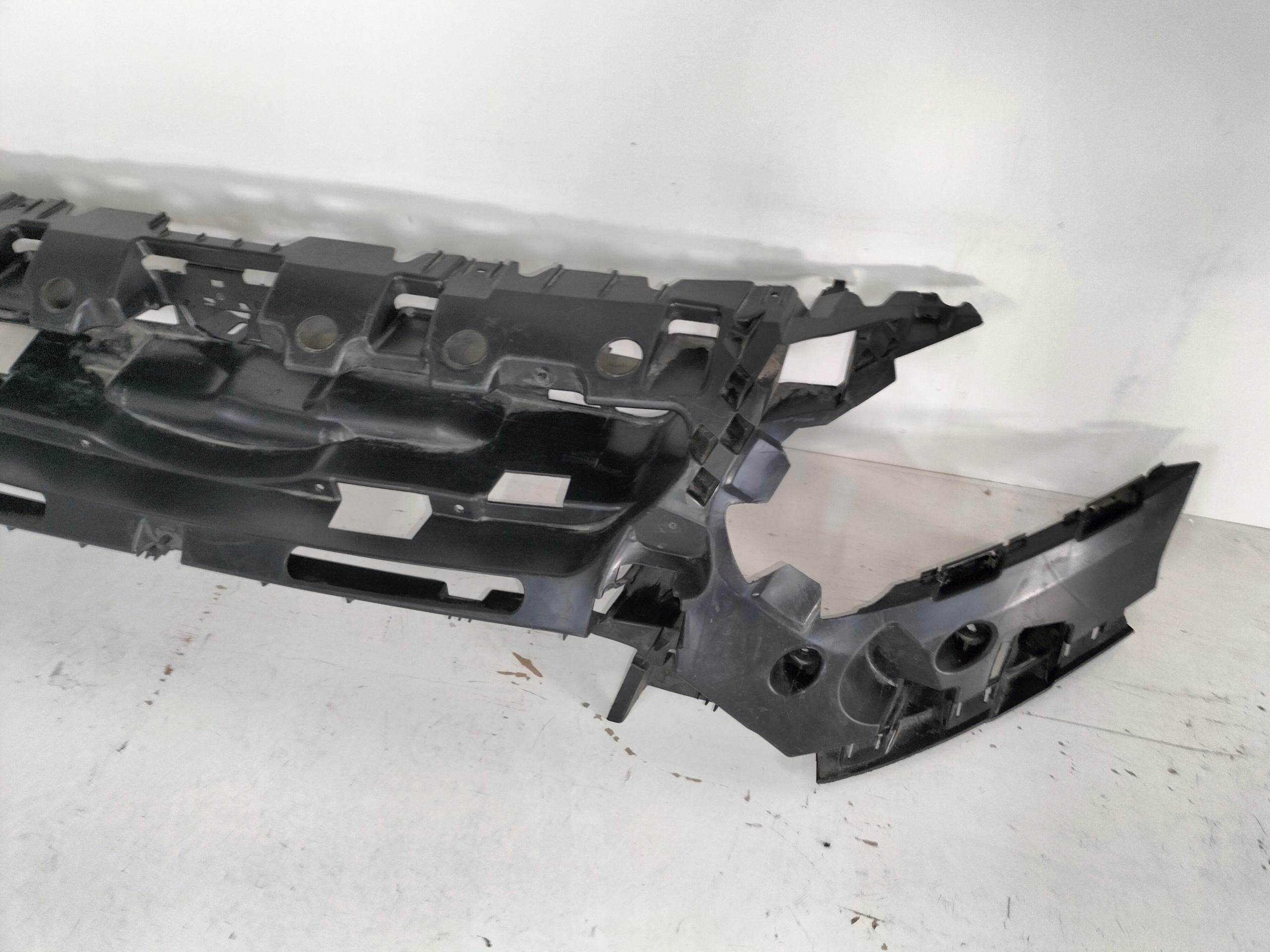 GRILLE/MASQUE GRILLE SUPPORT FORD TRANSIT CONNECT 13-17