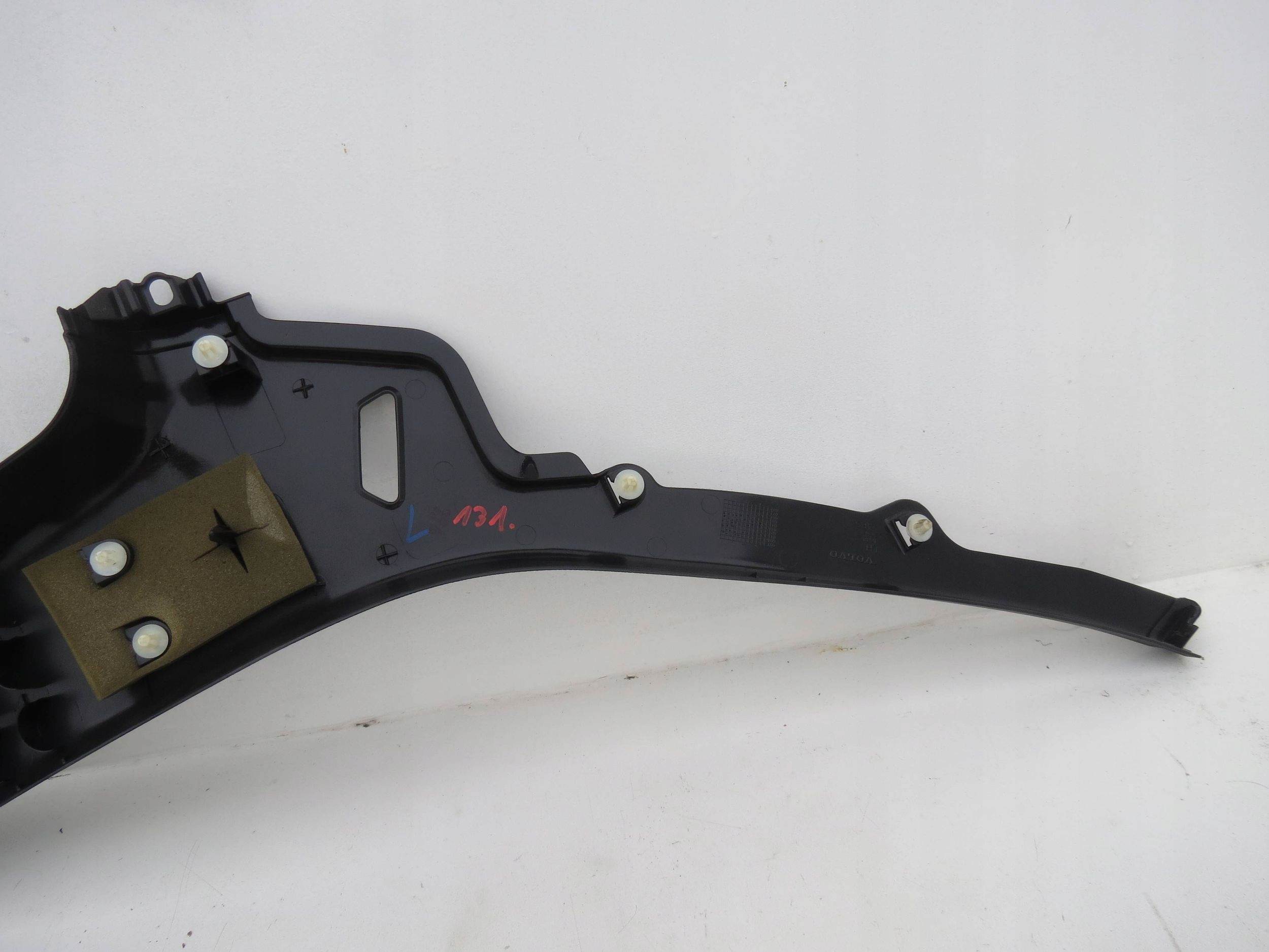 cover SLUPKA C left VOLVO XC70 II AWD 2.4D 185KM 2000-2007r