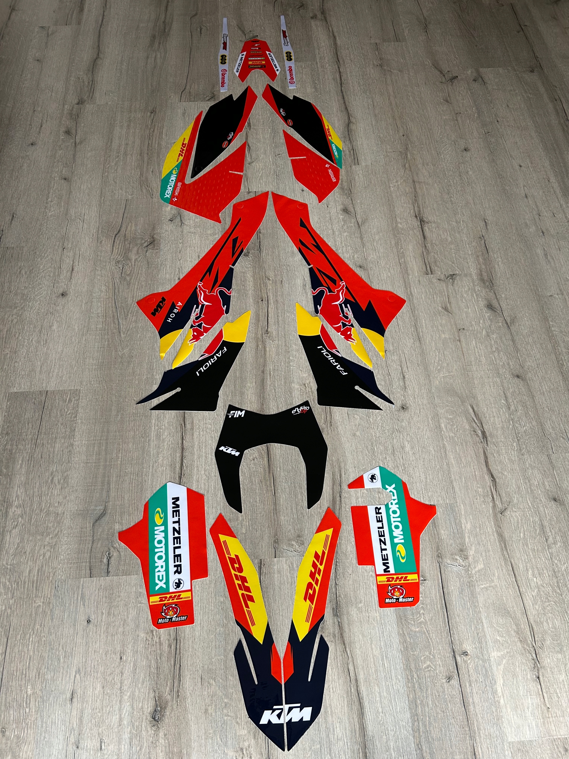 Ktm 690 Smc 12-18 dyha z Talianska Core Cubamoto