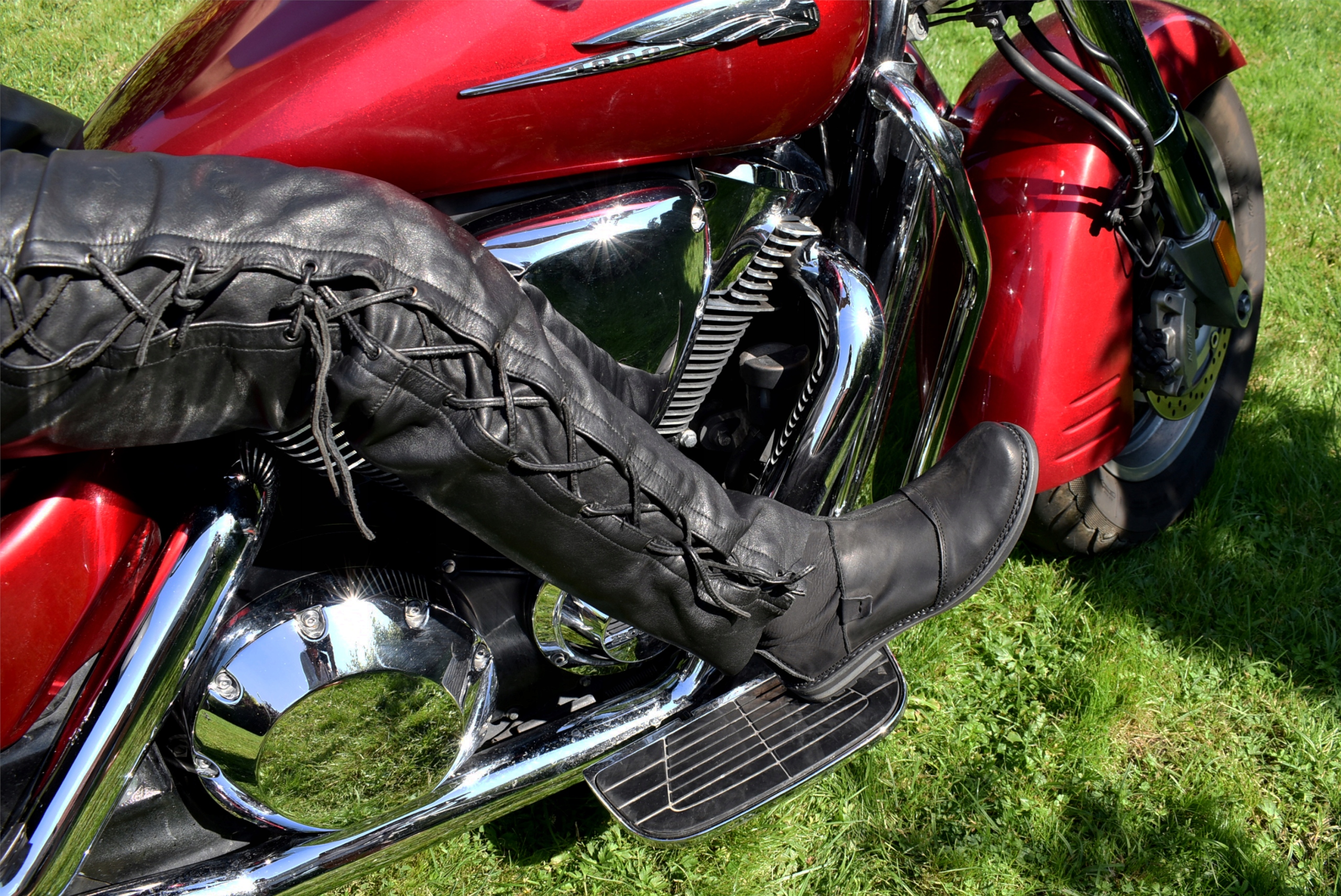 BUTY MOTOCYKLOWE SKÓRZANE CZARNE CHOPPER 44 MOTOR Kod producenta 85CZ