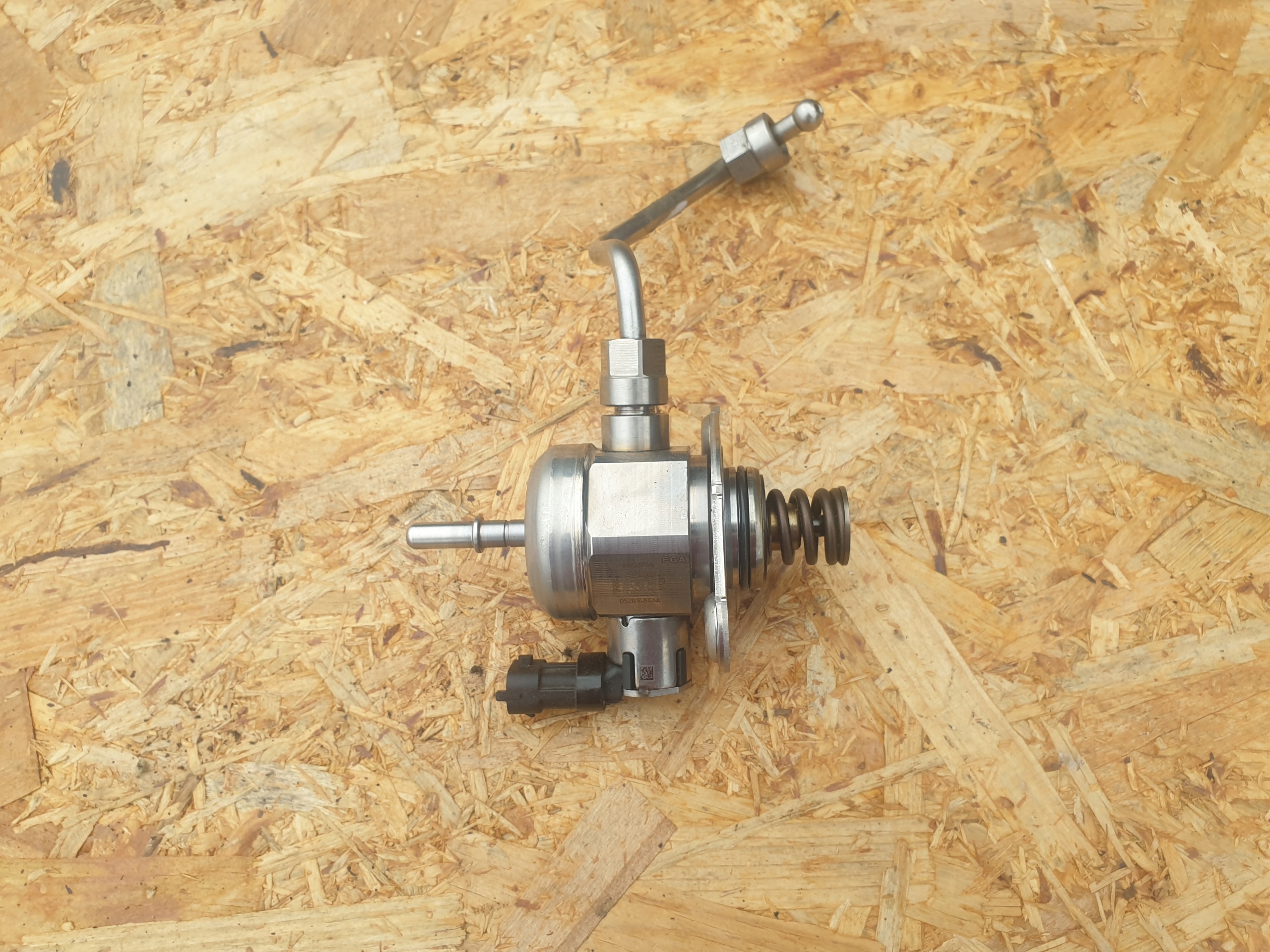 Pompe d’injection Carburant WRANGLER JL 2.0T 05281484AA